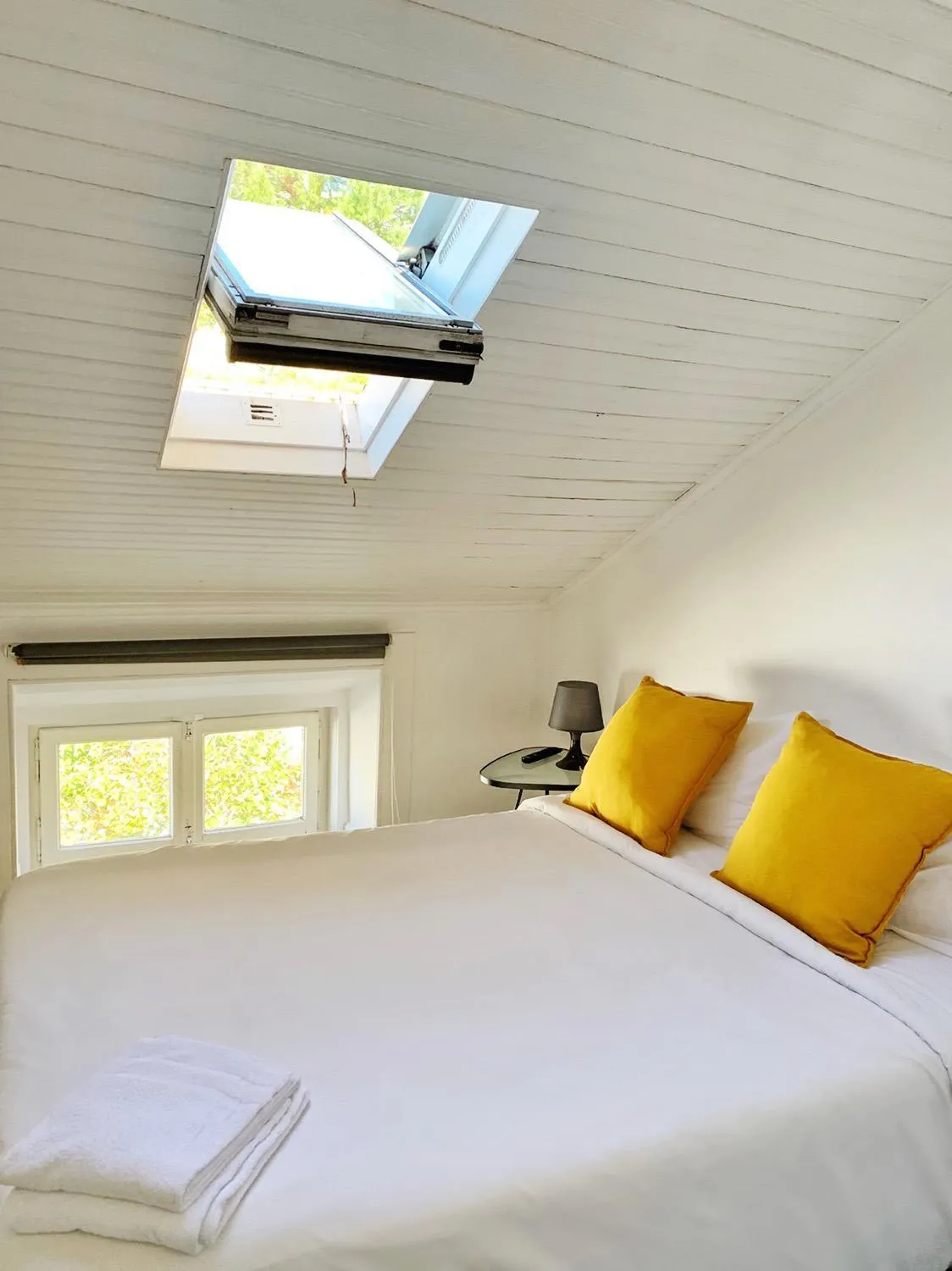 Bed in WW Hostel & Suites