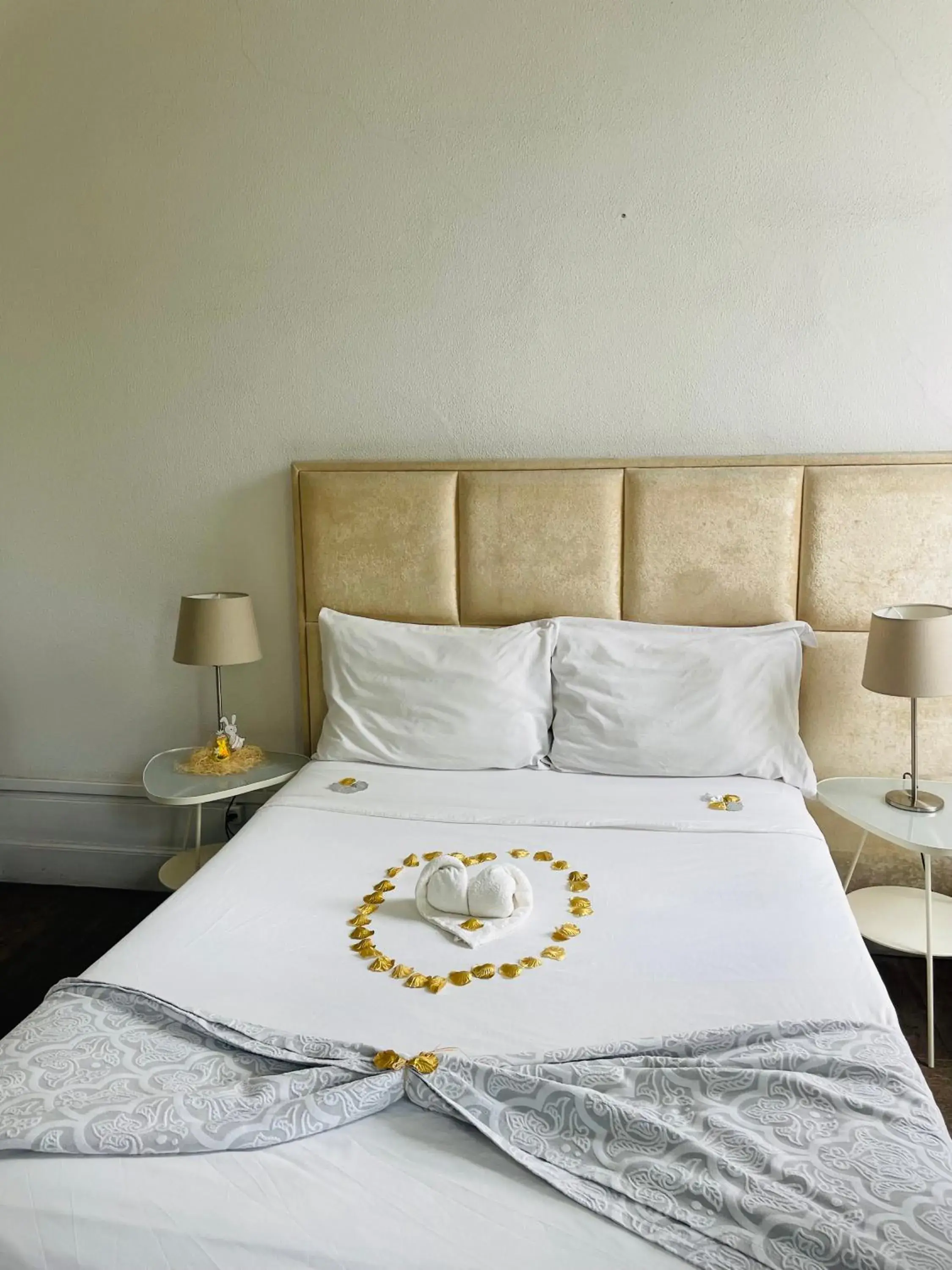 Superior Double Room with Balcony in WW Hostel & Suites Superior Double Room with Balcony in WW Hostel & Suites