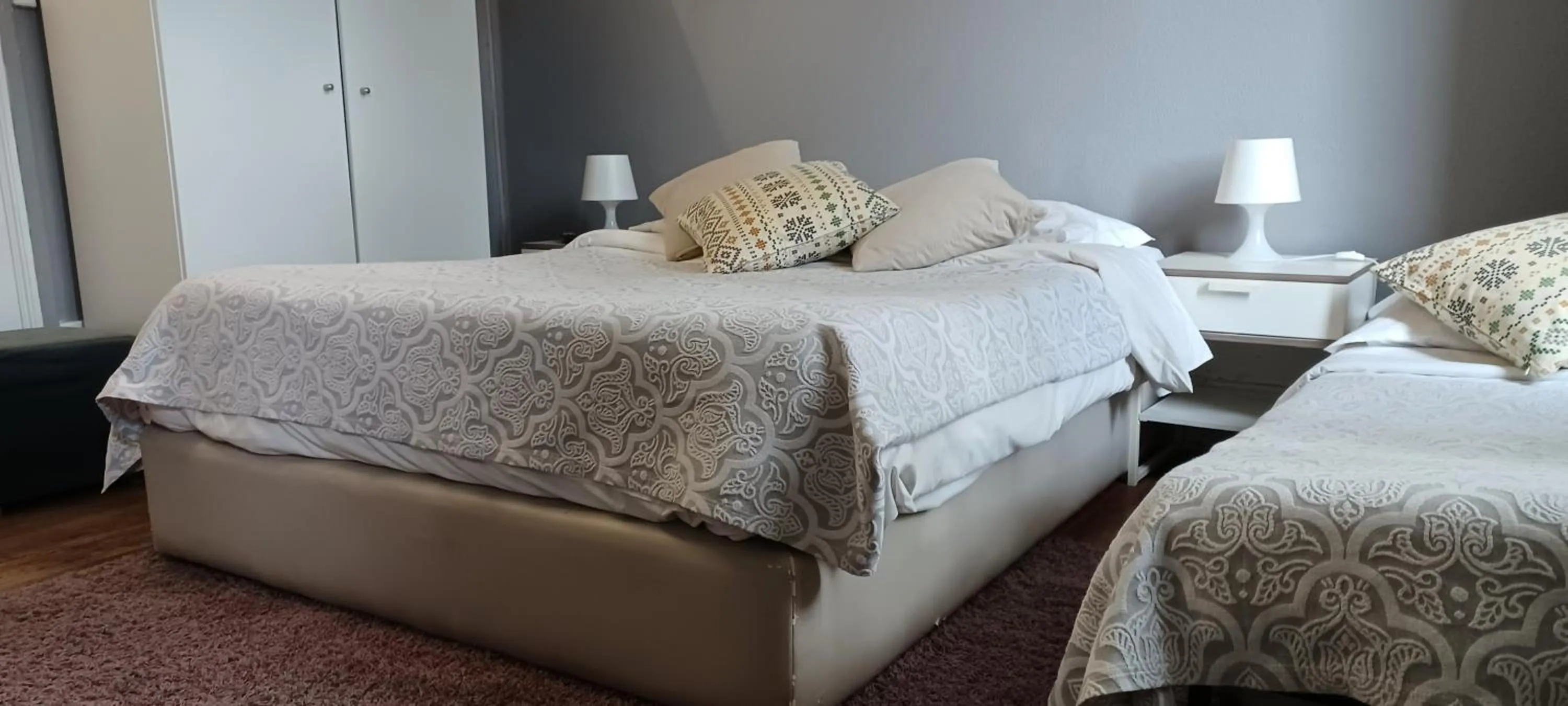 Bed in WW Hostel & Suites