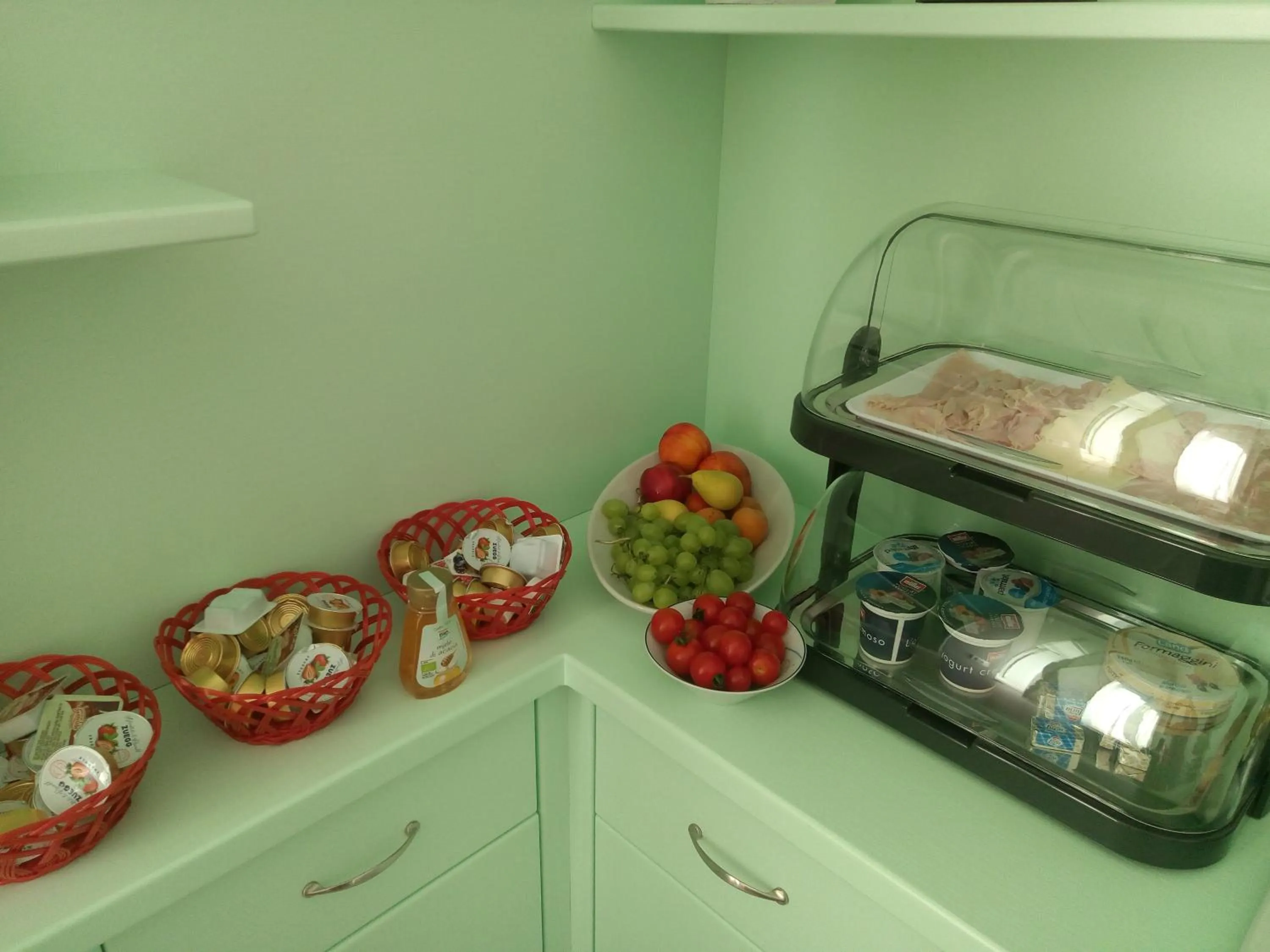 Buffet breakfast in Dreams Tropea Mare "Parking Private"