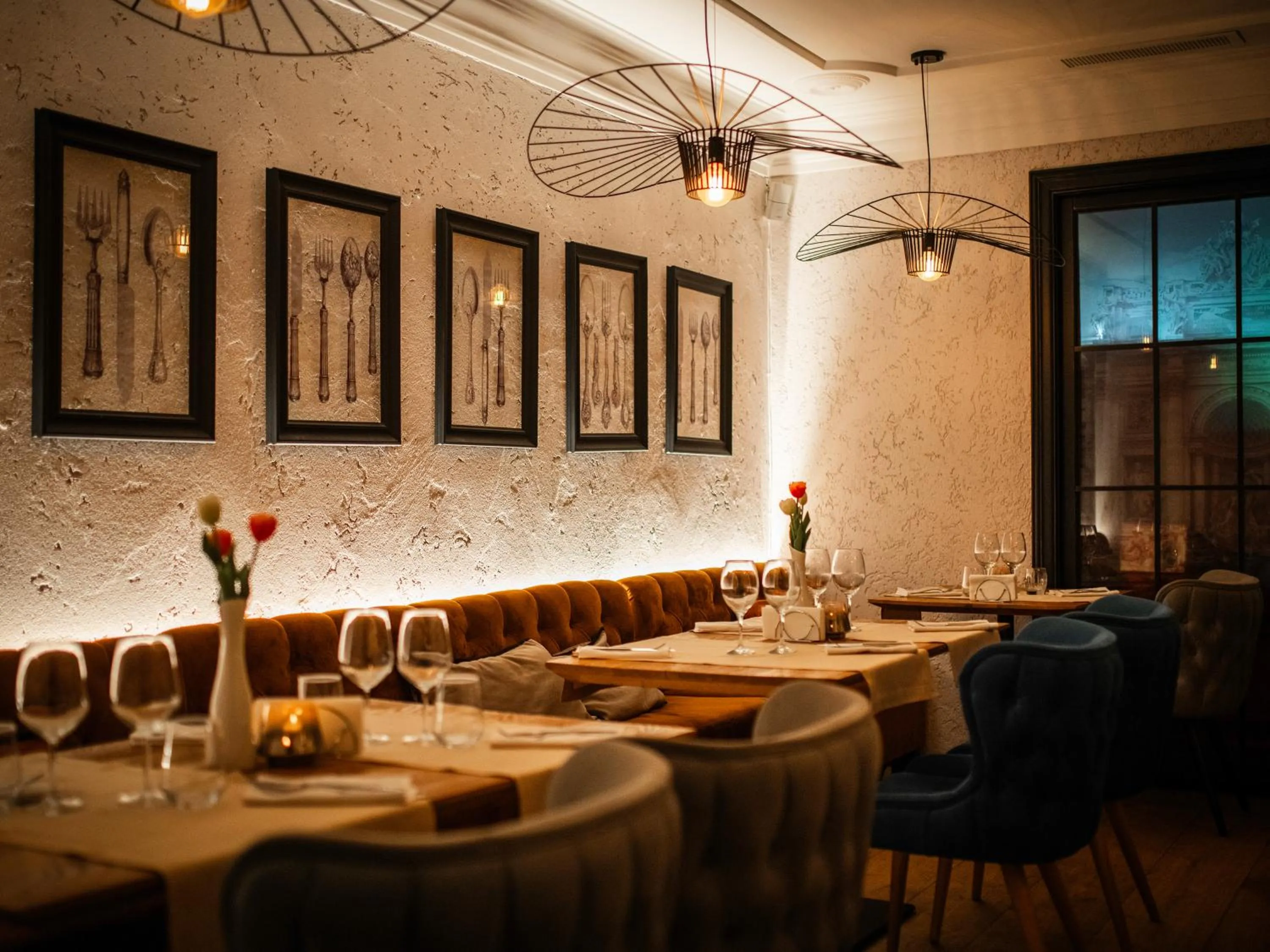 Restaurant/places to eat in Hotel Dumbrava