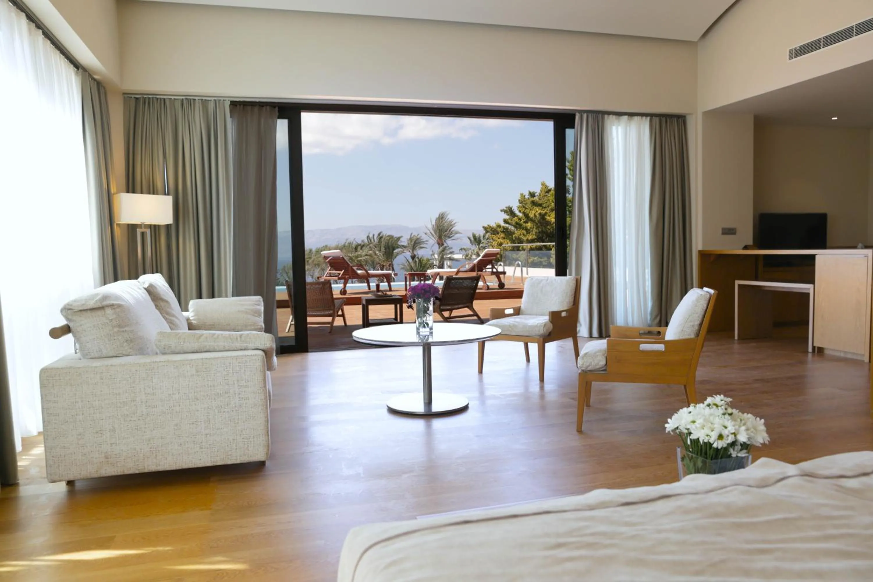 Living room, Bed in ON'LIVE HOTEL