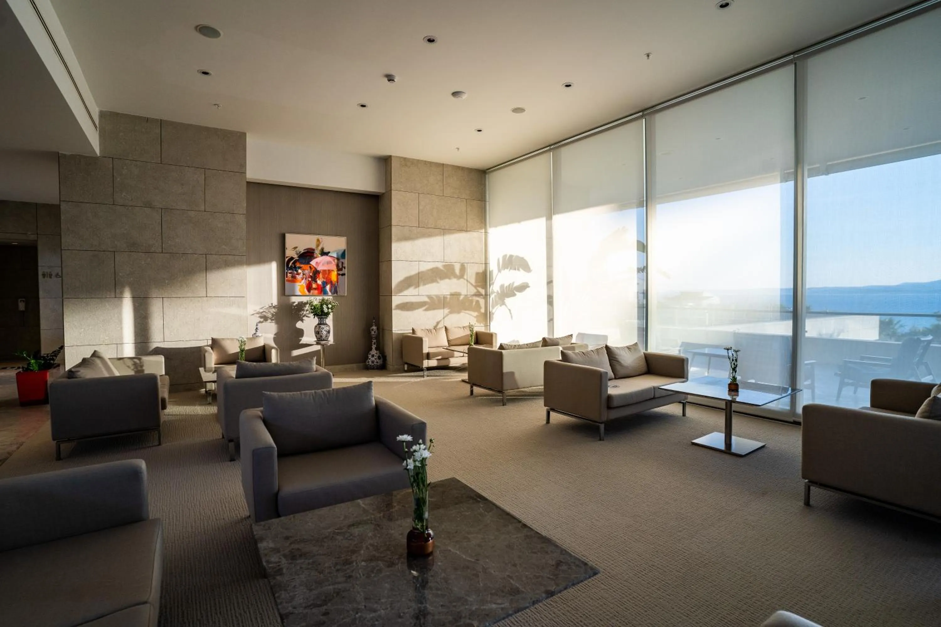 Communal lounge/ TV room in ON'LIVE HOTEL