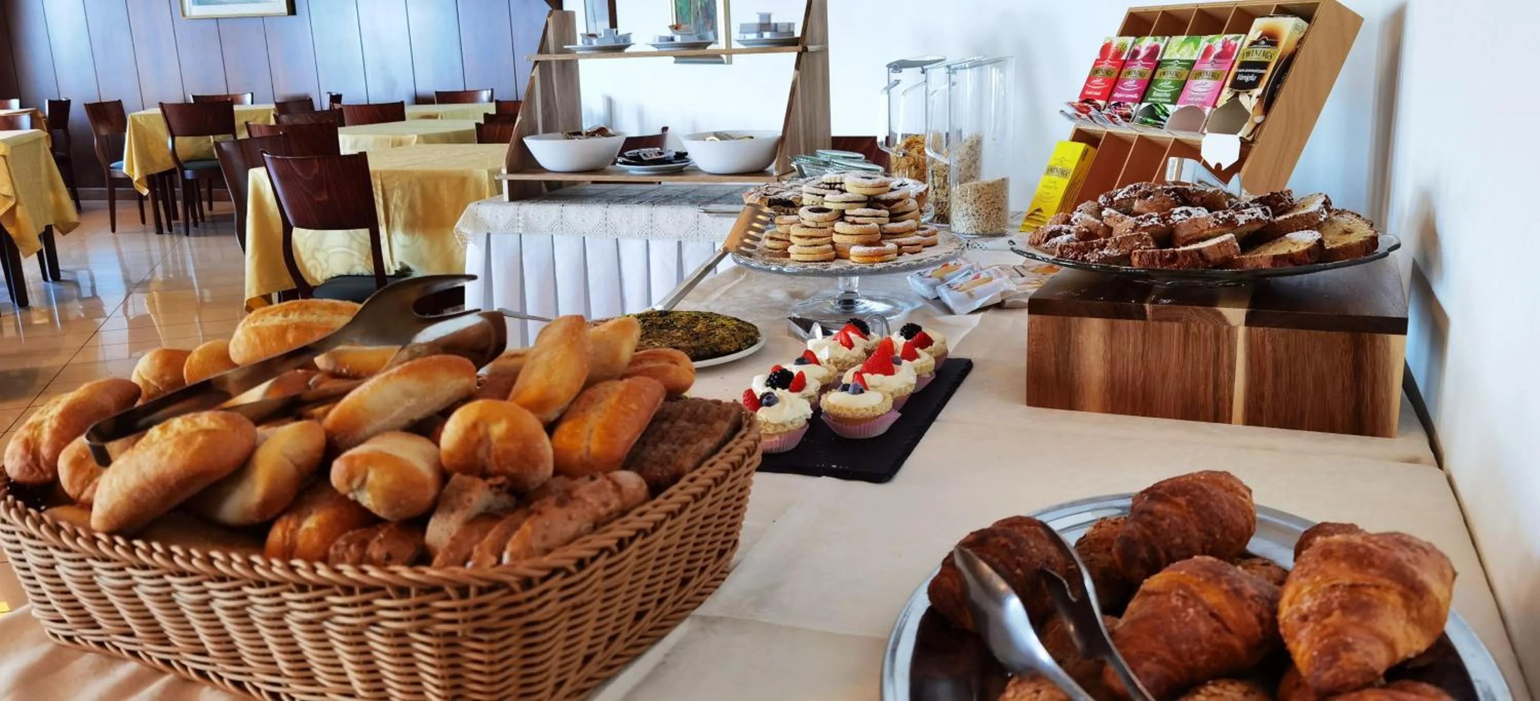 Breakfast in Hotel S.Maria