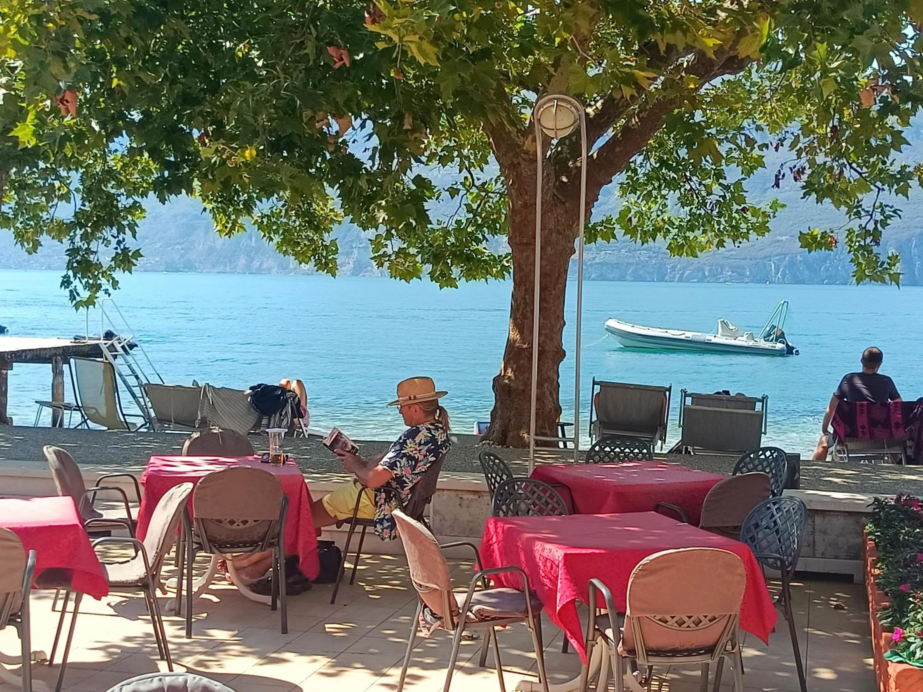 Restaurant/places to eat in Hotel S.Maria