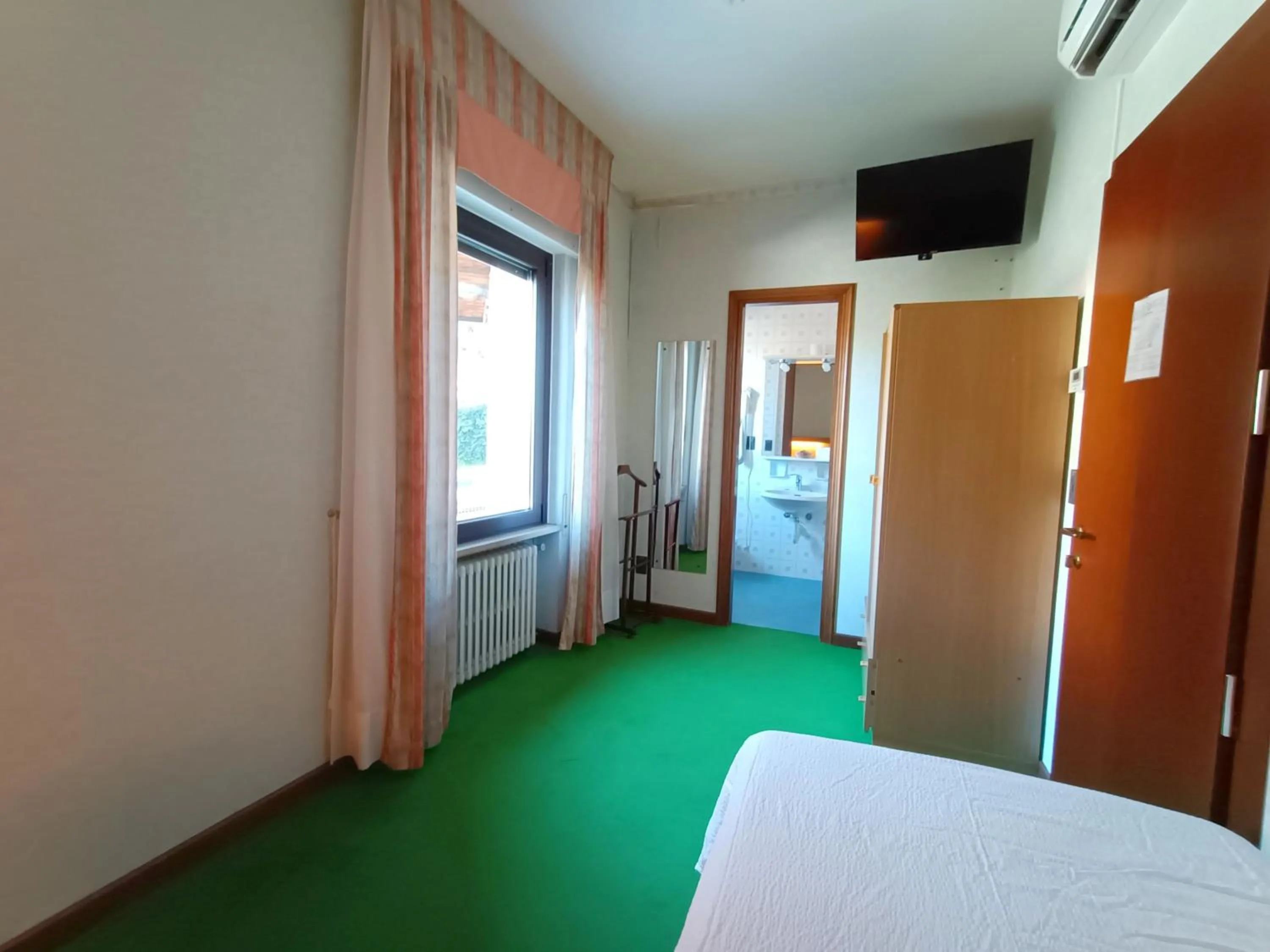 Photo of the whole room, Bed in Hotel S.Maria