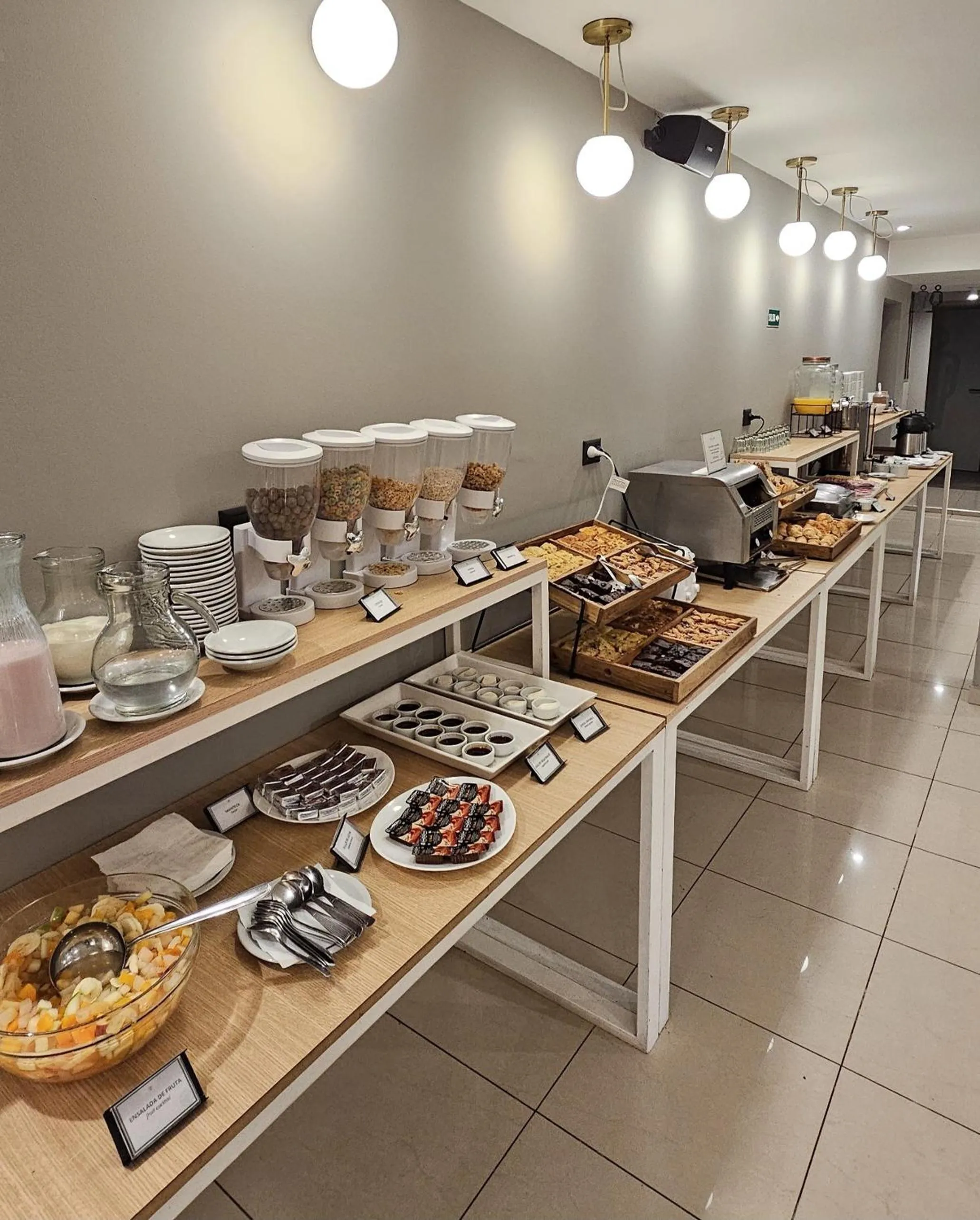 Breakfast in Hotel Plaza Bariloche