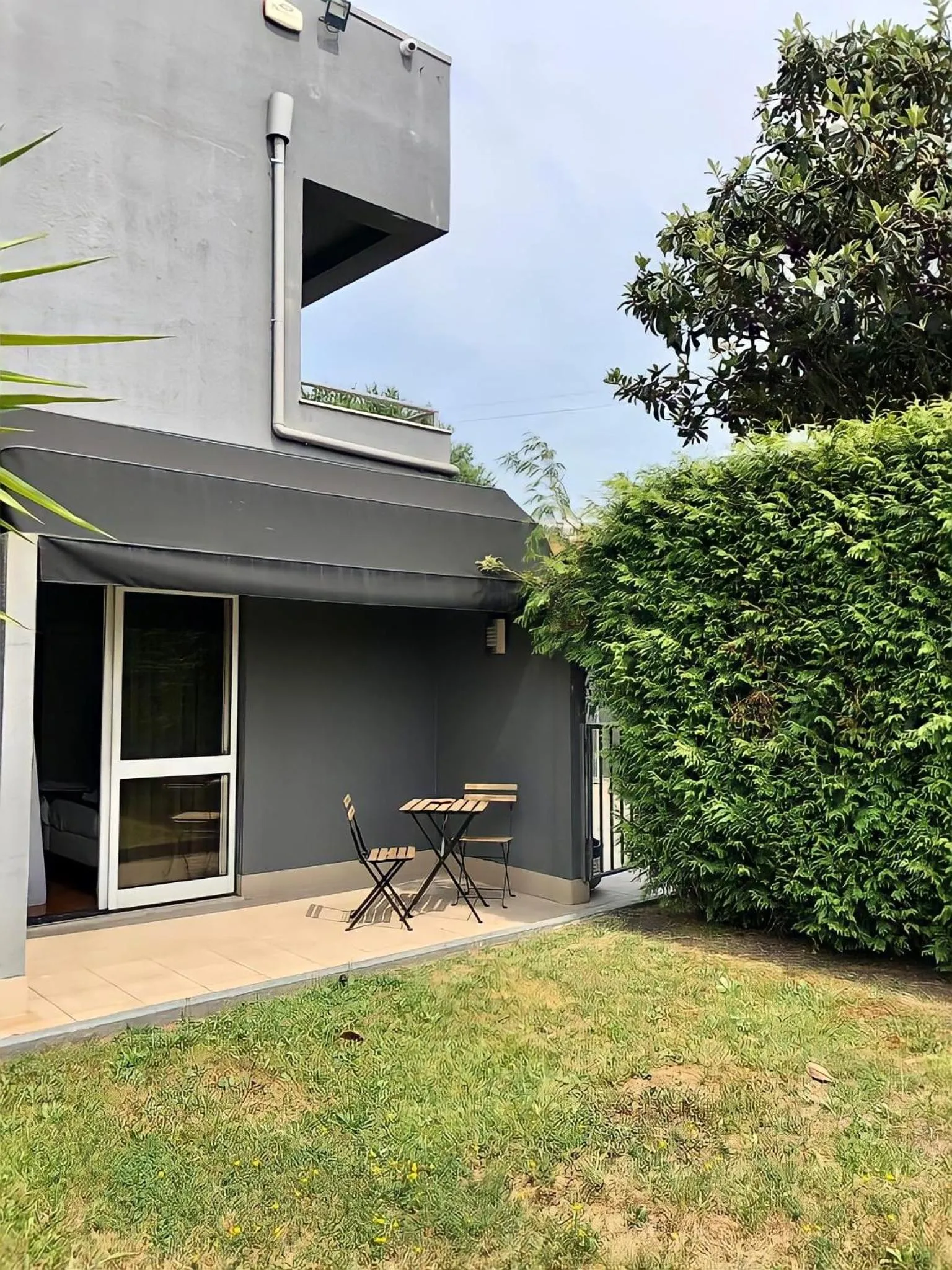 Garden in Vila Hotel By VimaHotels