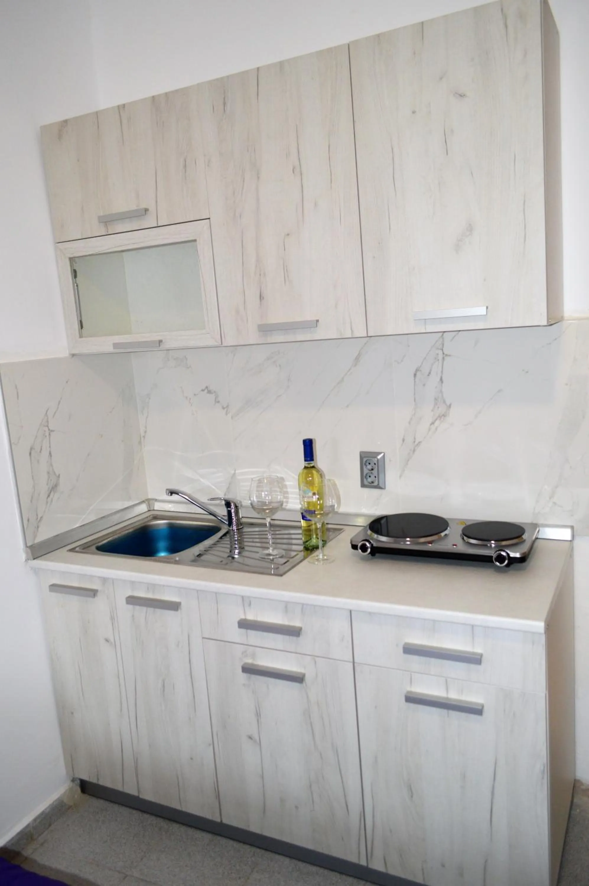 Kitchen or kitchenette in Polychrono GREEN GARDENS