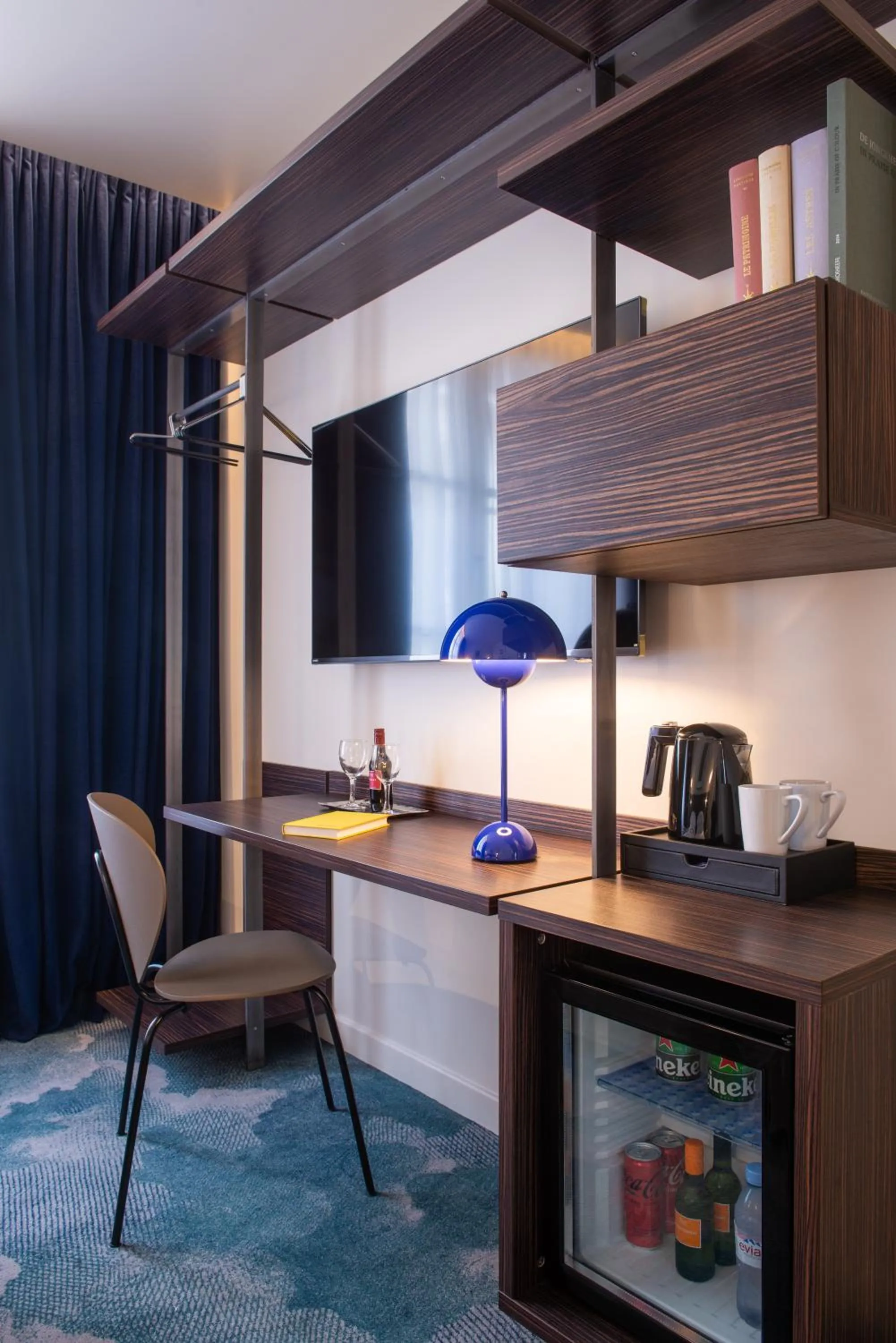 TV and multimedia in Golden Tulip Opera de Noailles