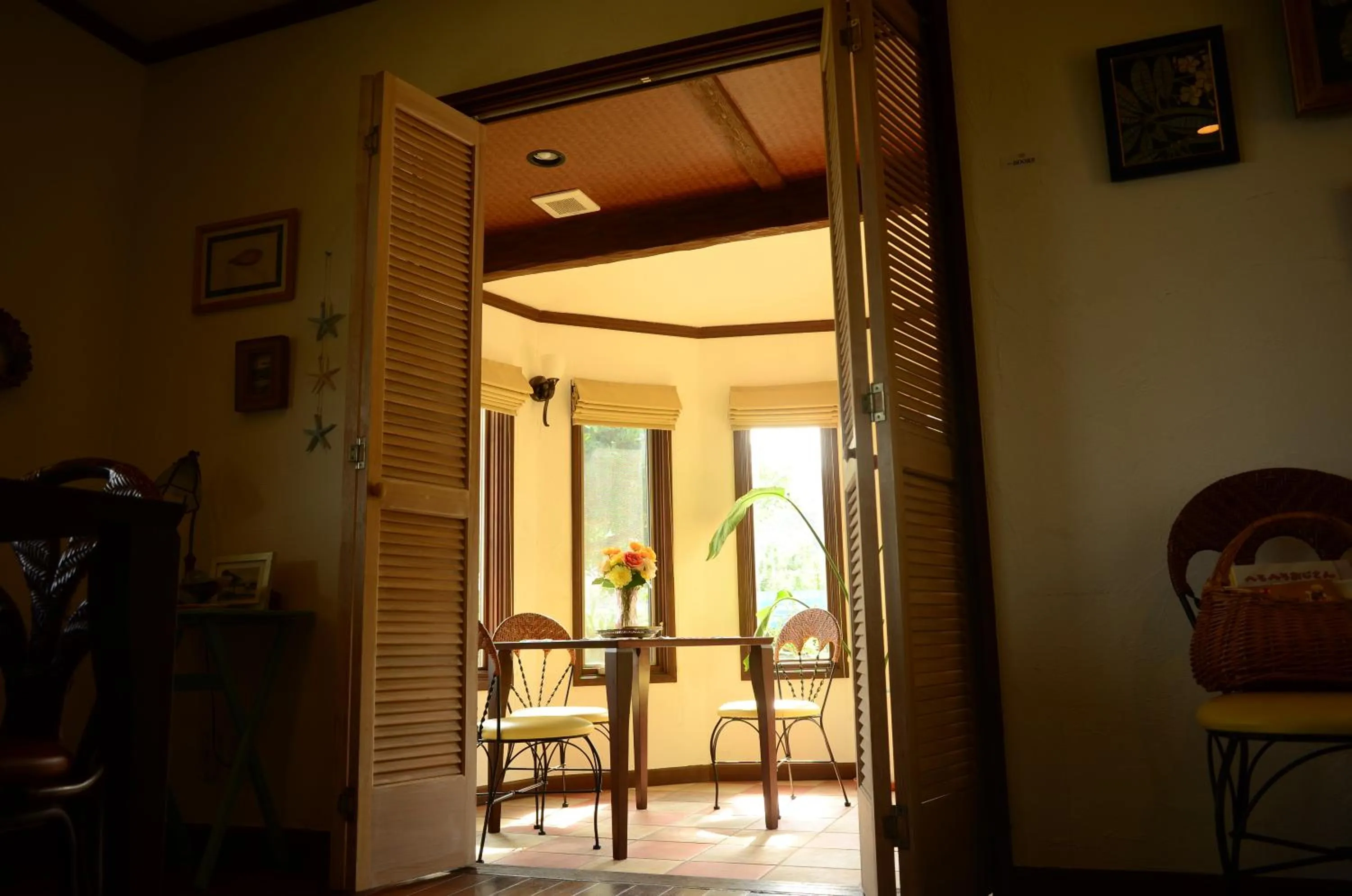 Restaurant/places to eat in Villa Yurimun