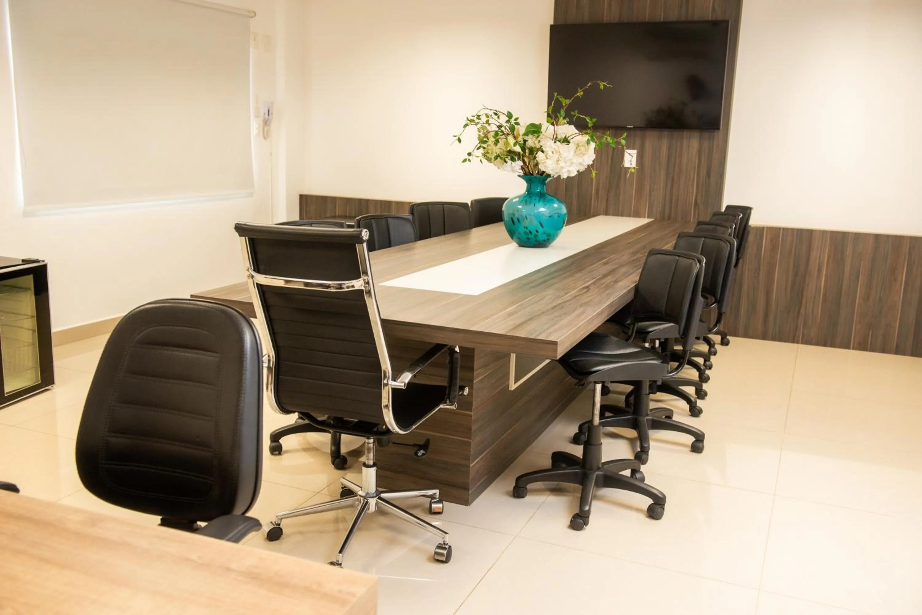 Meeting/conference room in San Lucas Hotel - 06km de Maringa