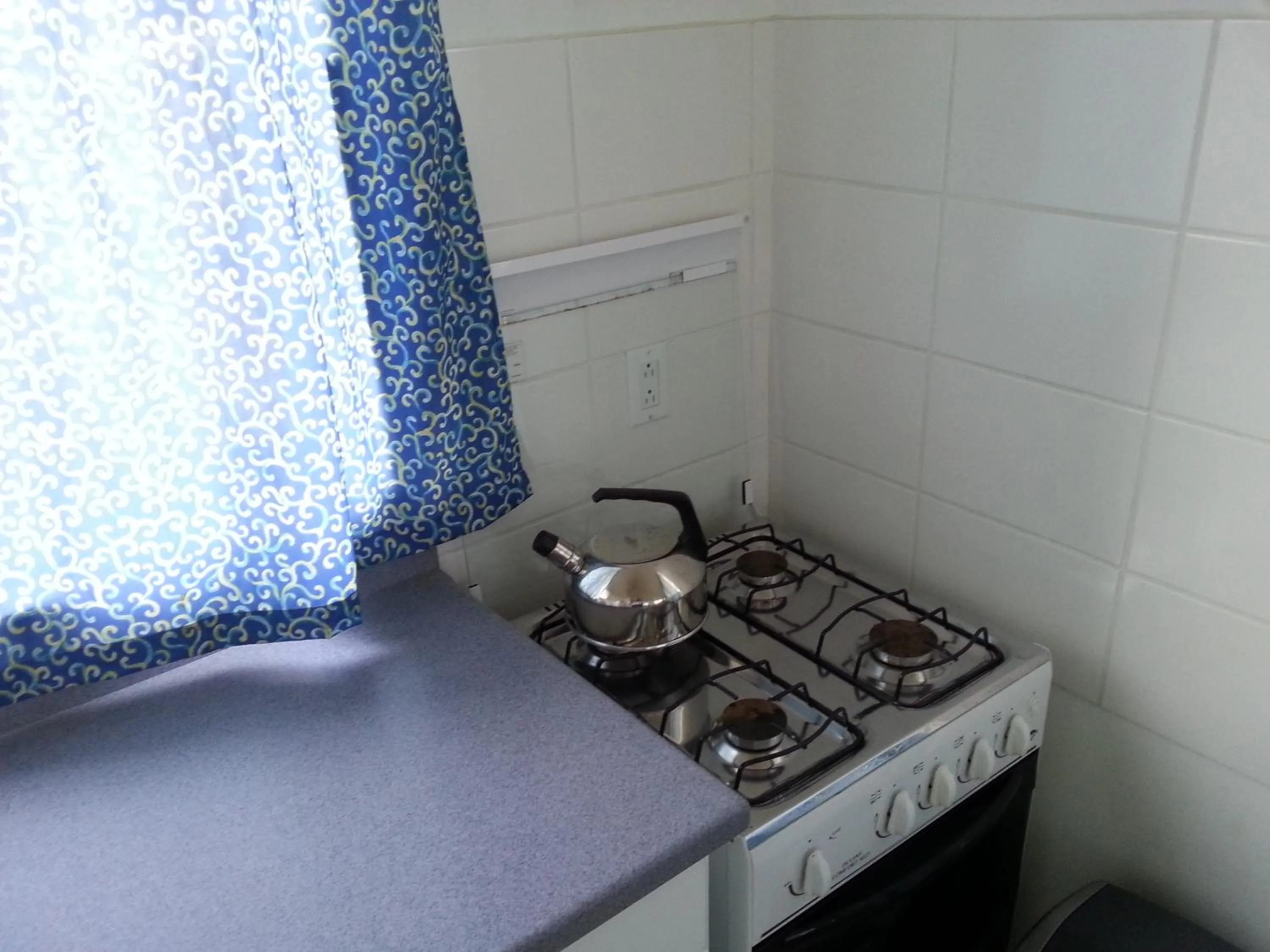 Kitchen or kitchenette in Orange Rembrandt Studio Apartments