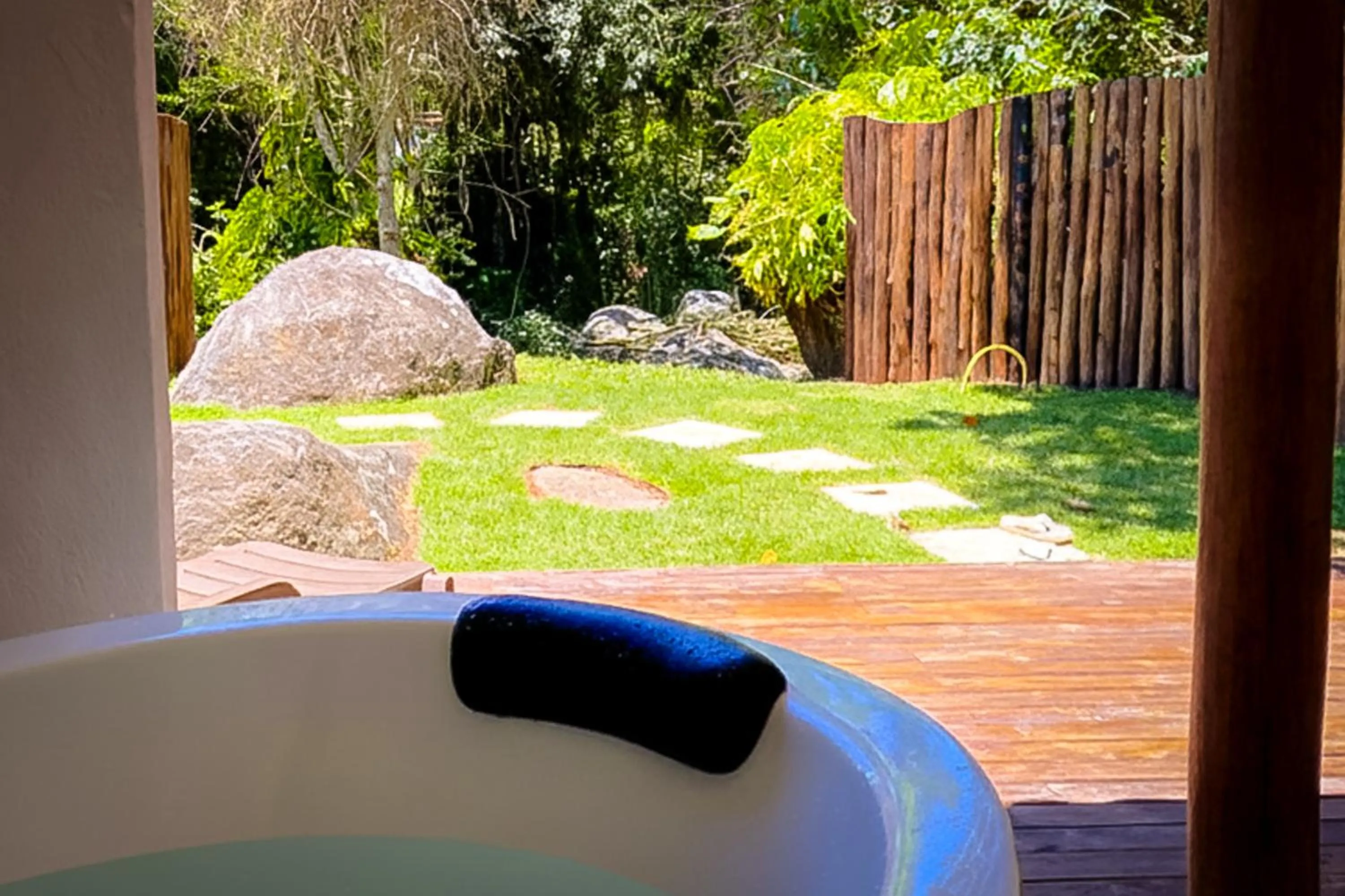 Day in VELINN Pousada Bromelias