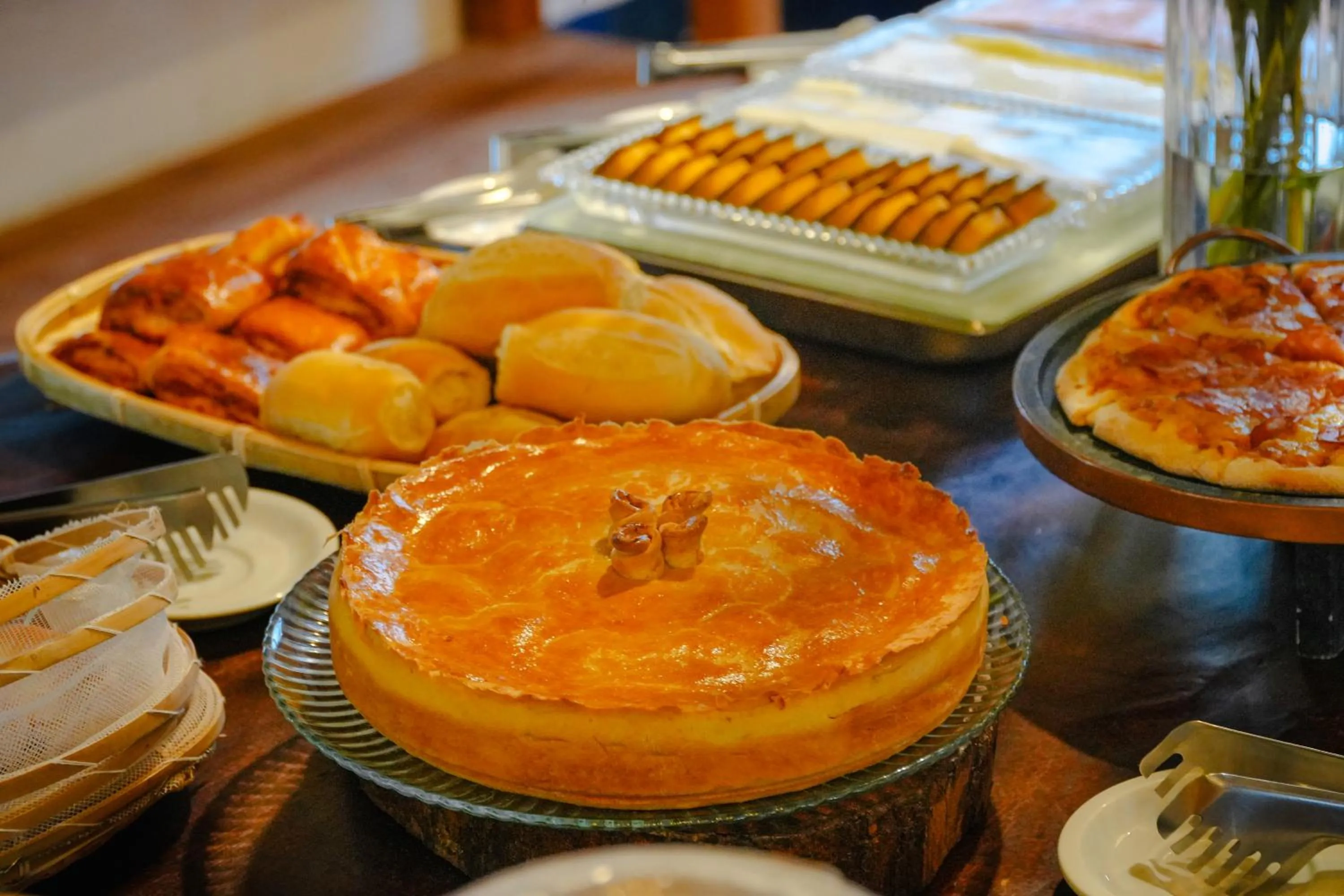 Breakfast in VELINN Pousada Bromelias