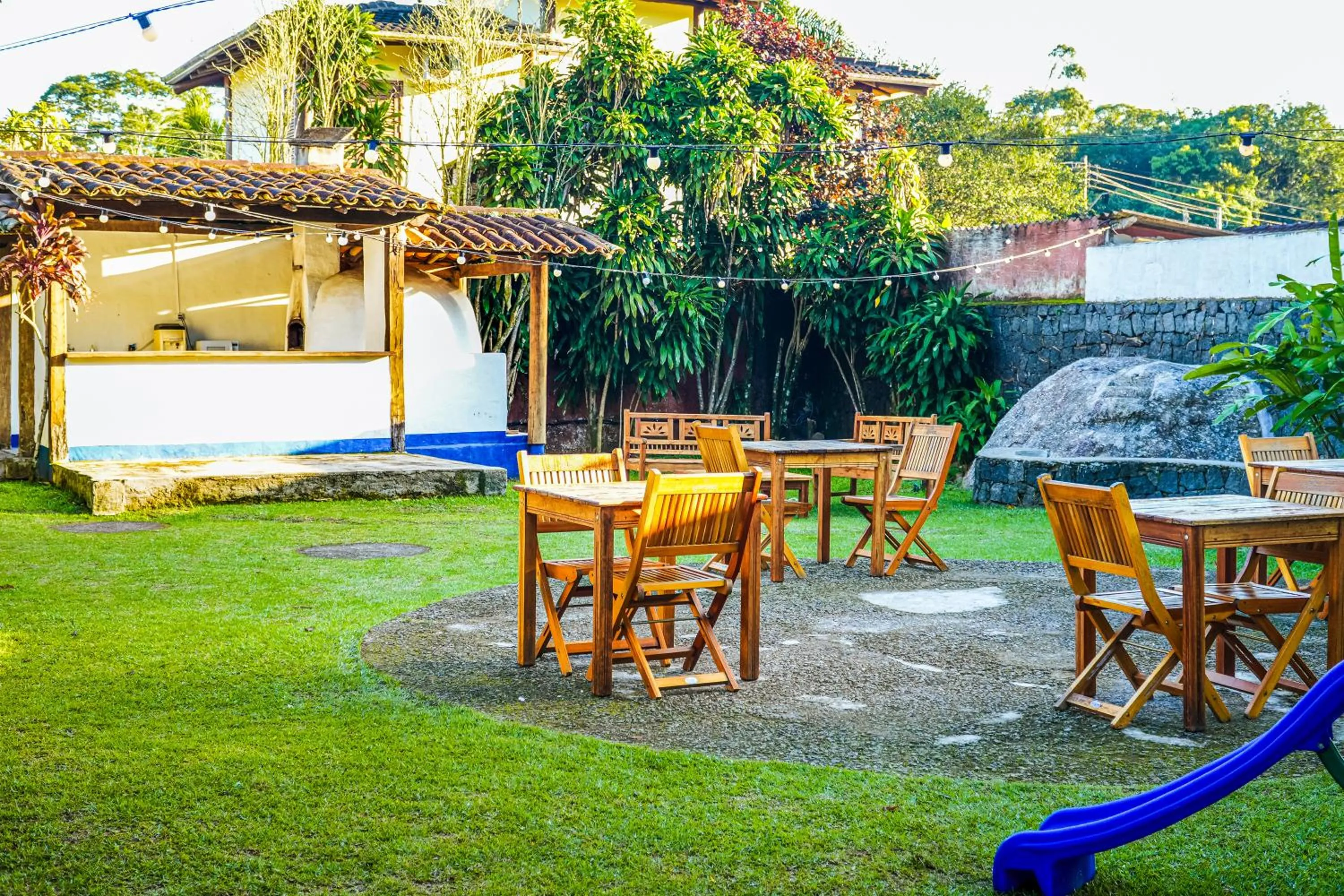 Garden in VELINN Pousada Bromelias