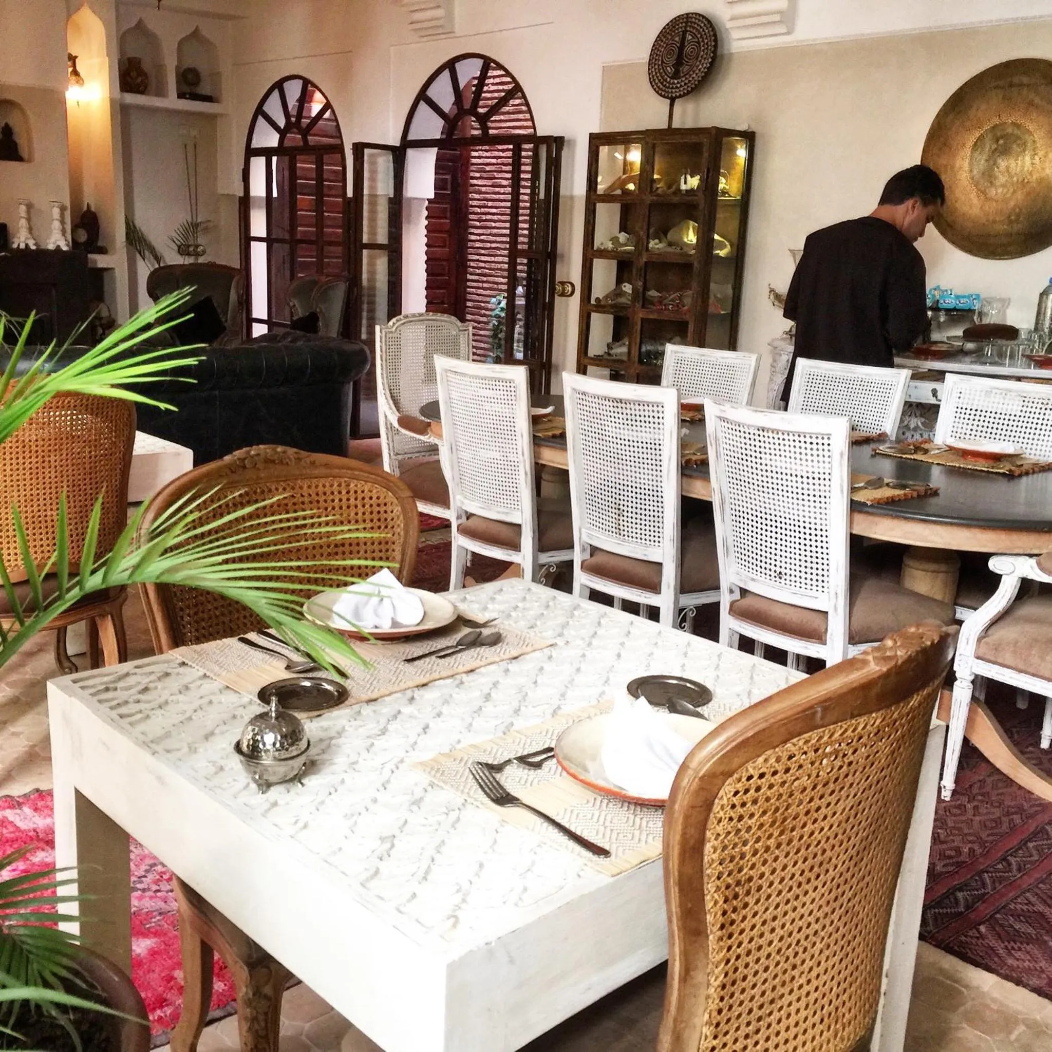 Restaurant/places to eat in Riad Palacio De Las Especias