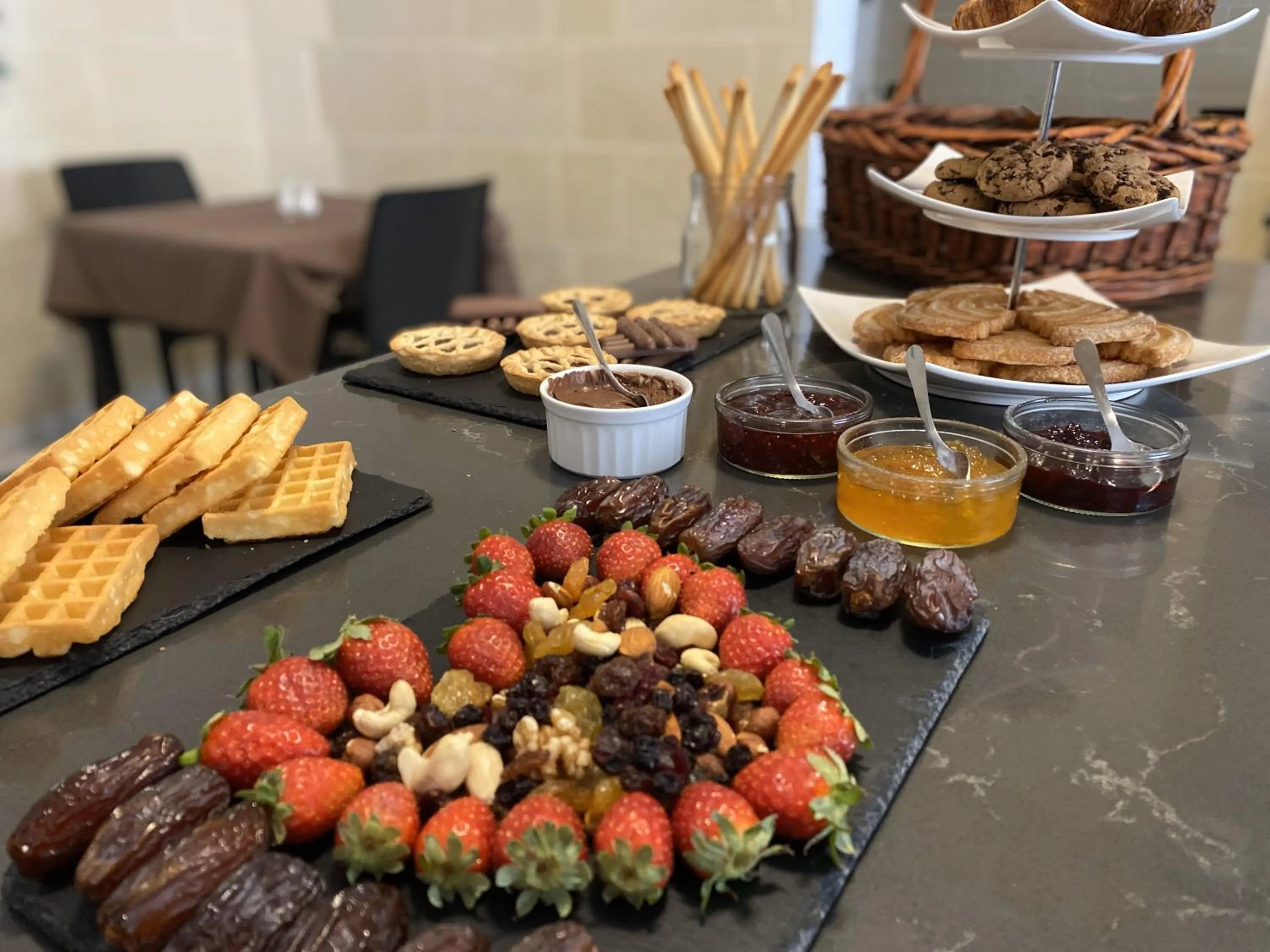 Breakfast in Fiftyfour West Boutique Living