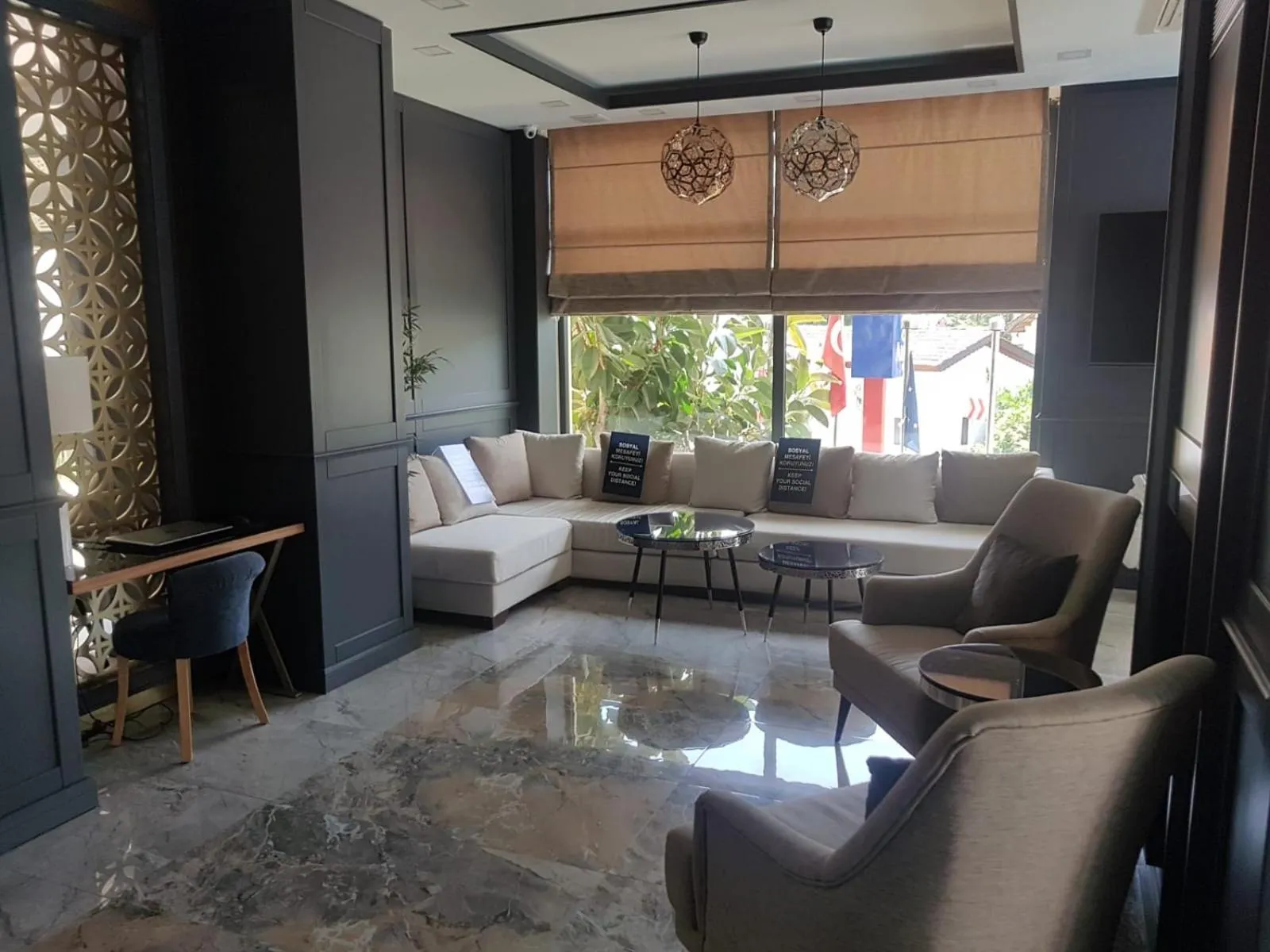 Seating area in AMOSSİA Elite Boutique Hotel