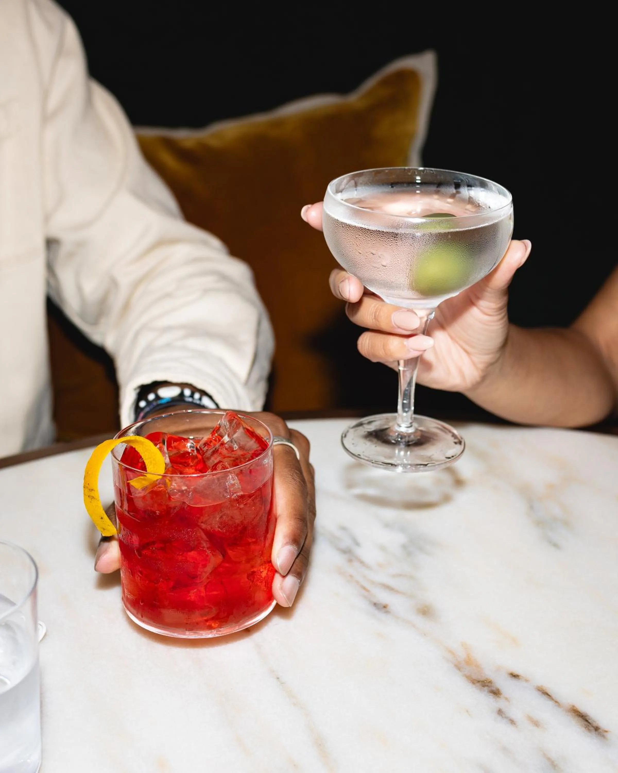 Drinks in Miiro Le Grand Hôtel Cayré