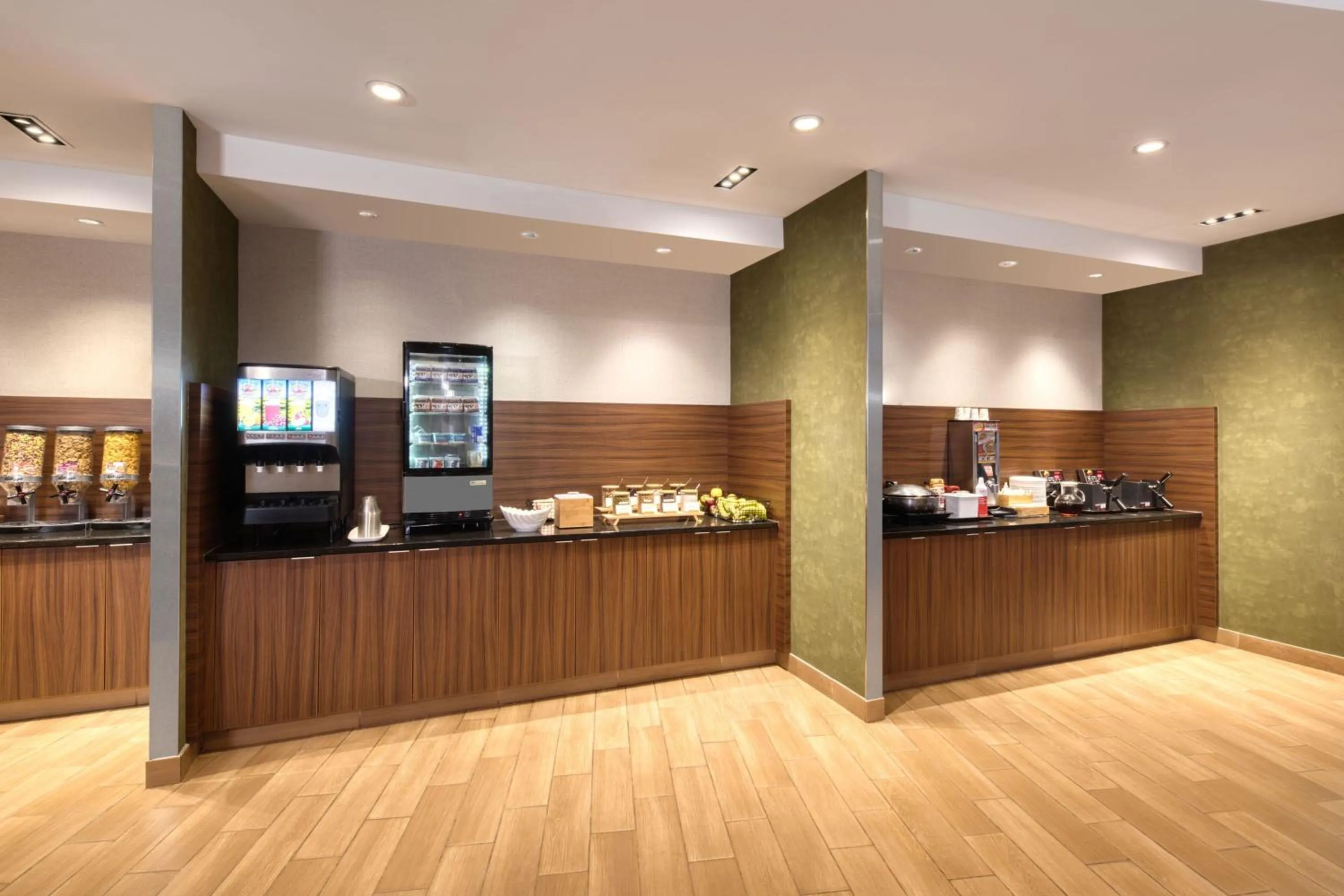 Breakfast in Fairfield Inn & Suites by Marriott Moncton