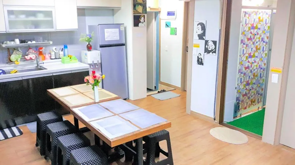 Dining area in Work Life Balance Busan Station