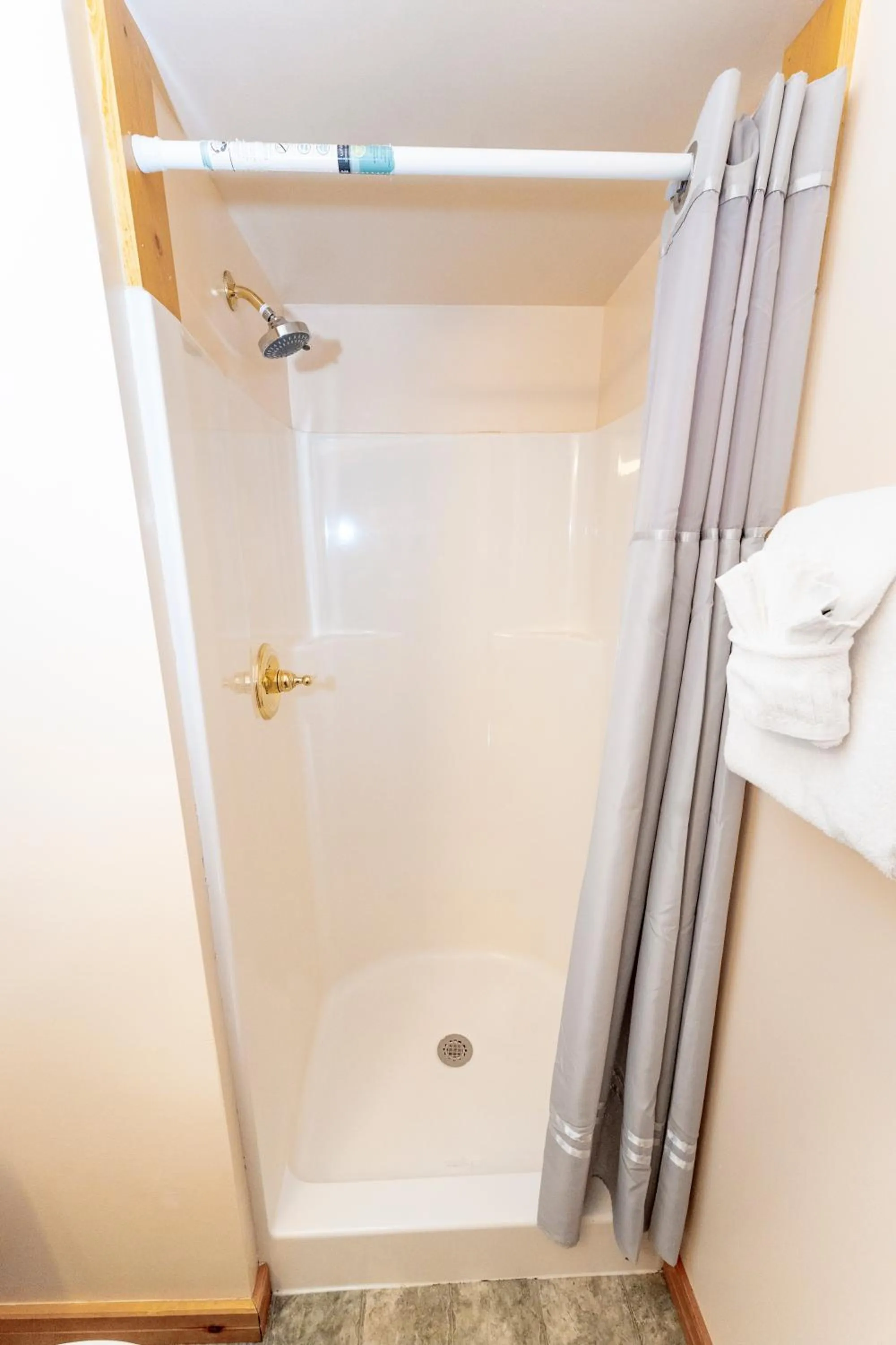 Shower in Appenzell Inn