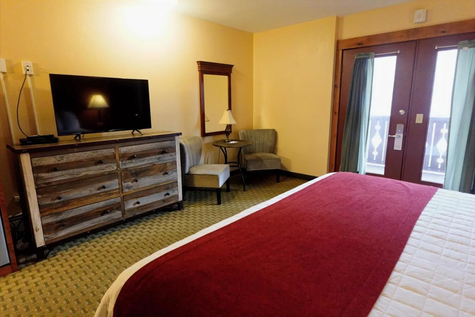 Bed in Silver Moon Inn