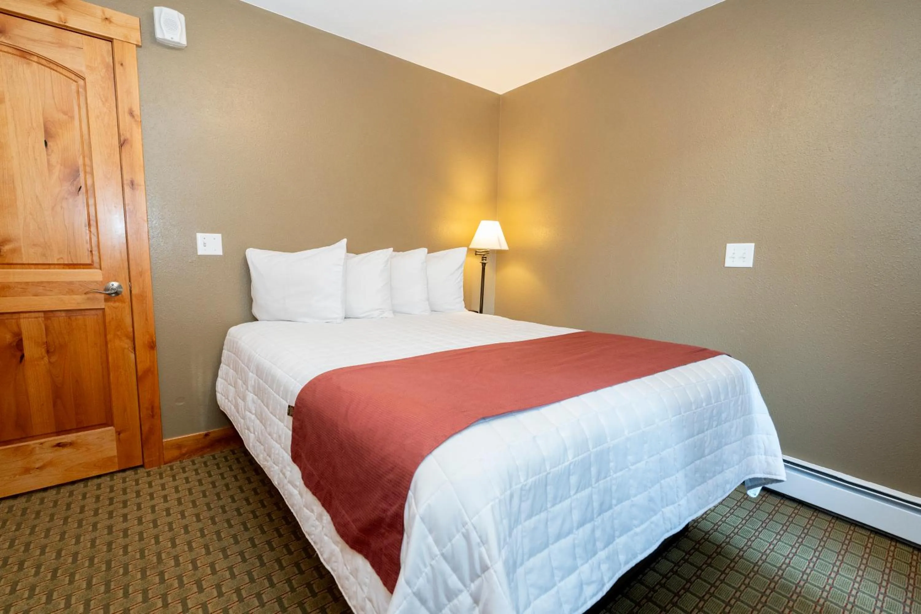 Bed in Silver Moon Inn