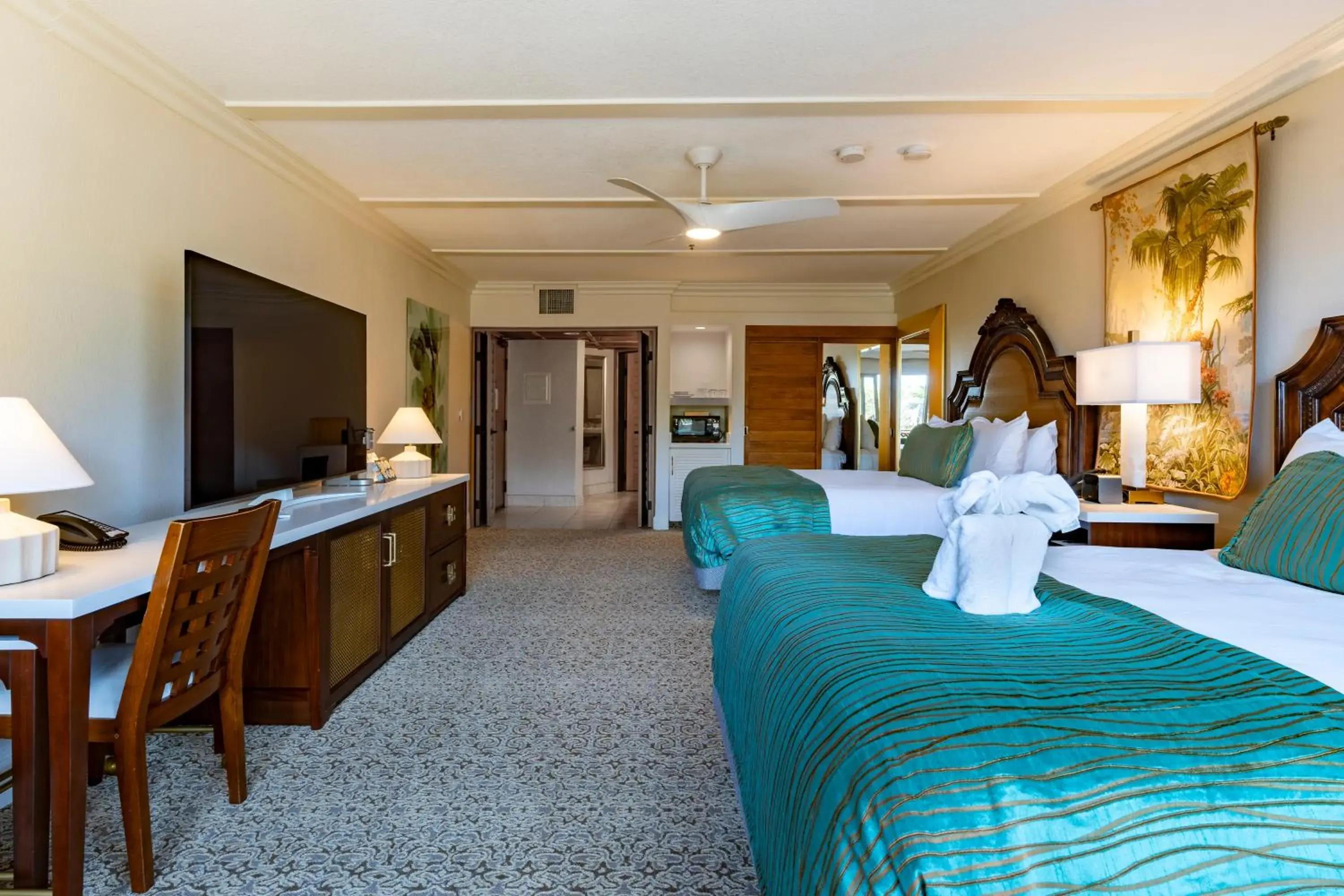 Non View Standard ADA Accessible Guest Room - single occupancy in Pacific Terrace Hotel Non View Standard ADA Accessible Guest Room - single occupancy in Pacific Terrace Hotel