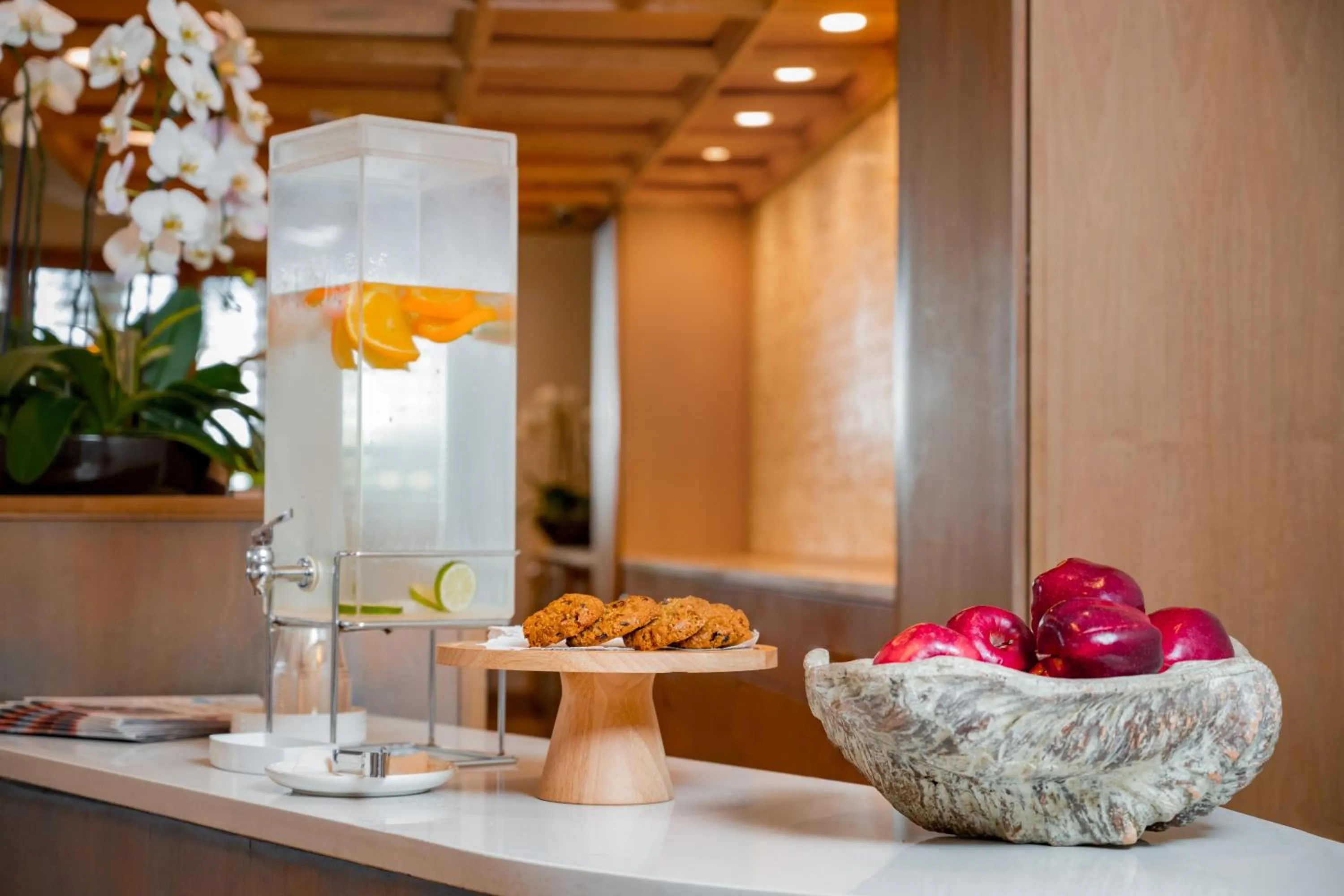 Lobby or reception in Pacific Terrace Hotel