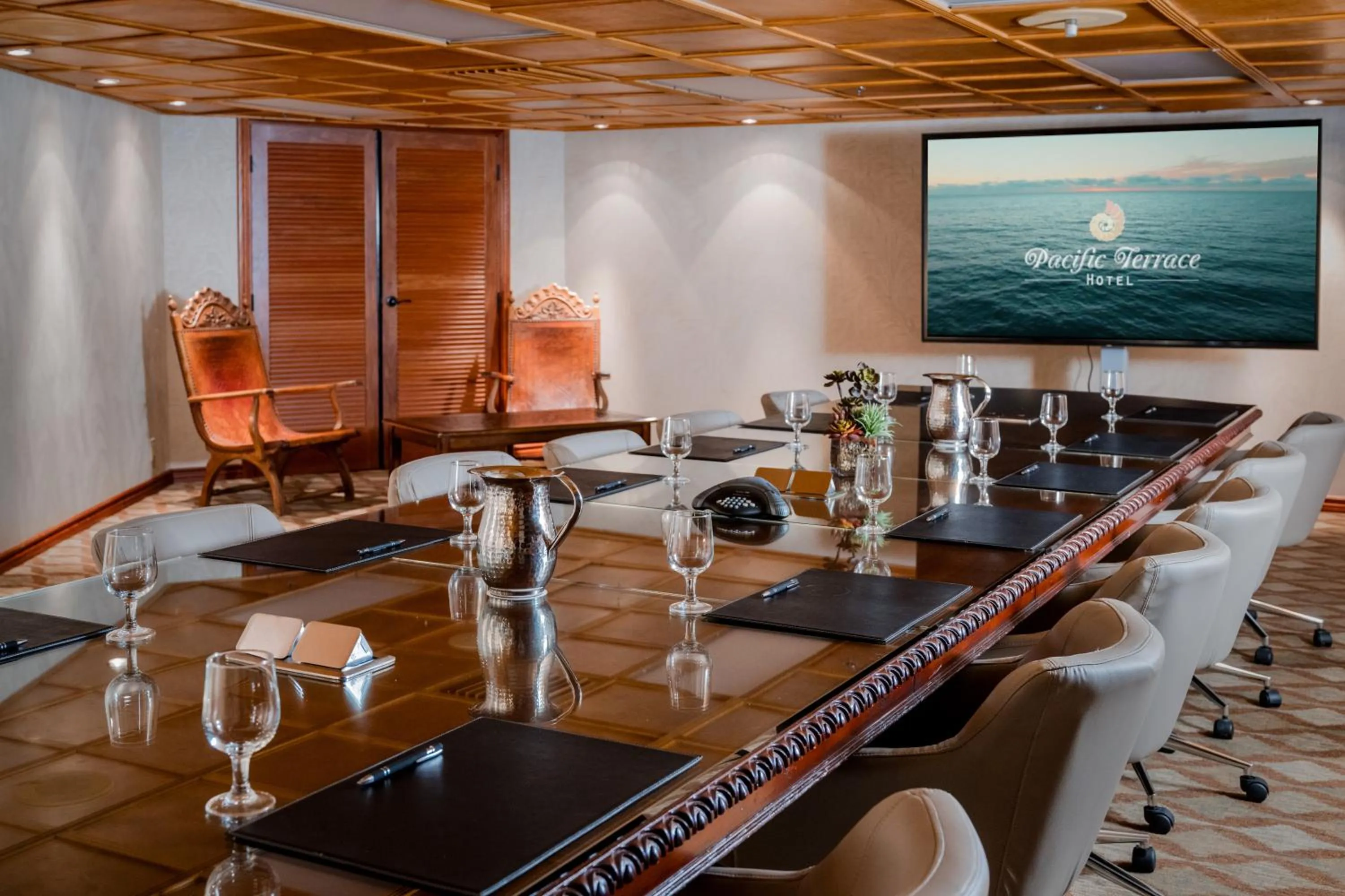 Meeting/conference room in Pacific Terrace Hotel