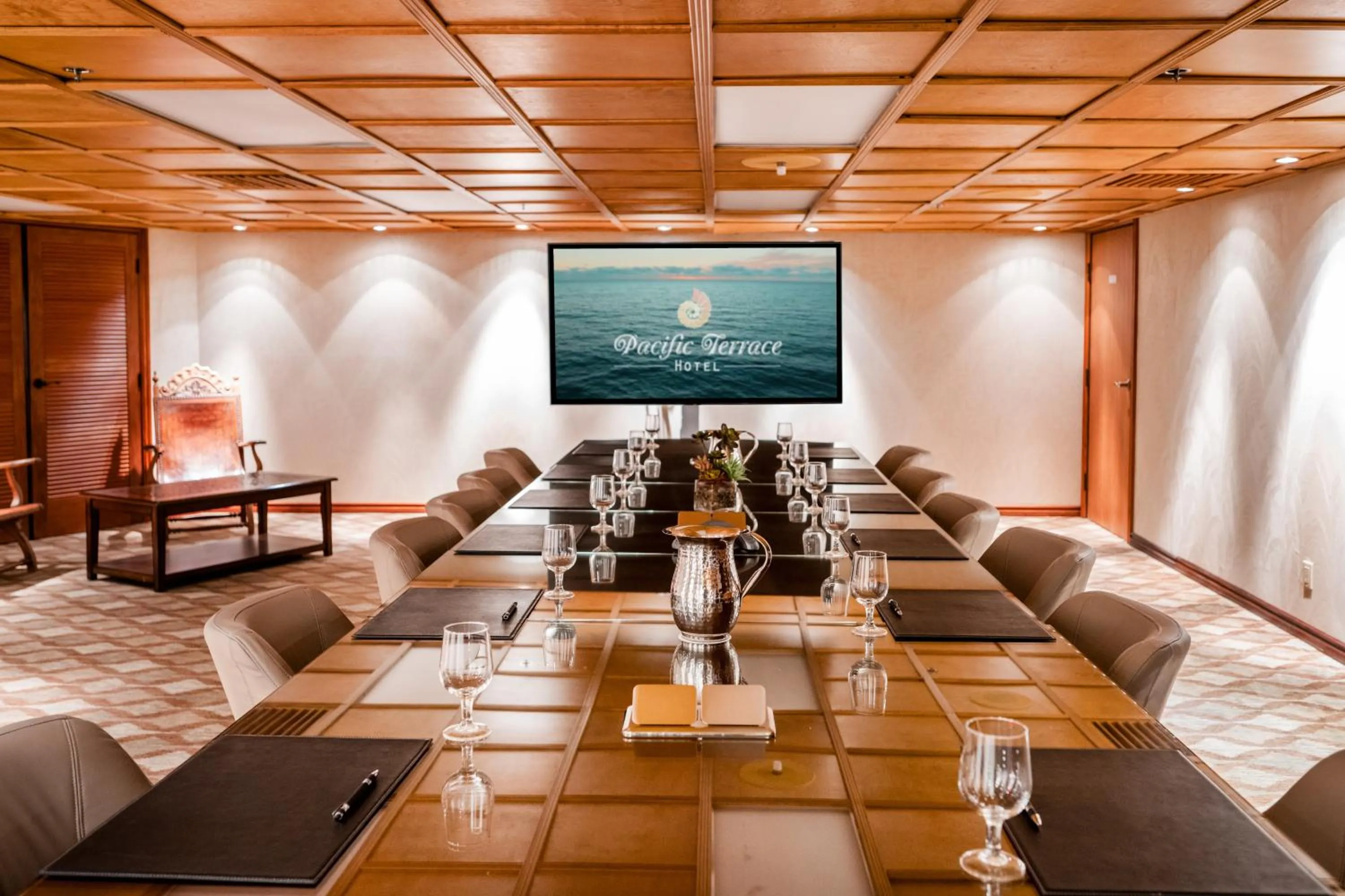 Meeting/conference room in Pacific Terrace Hotel