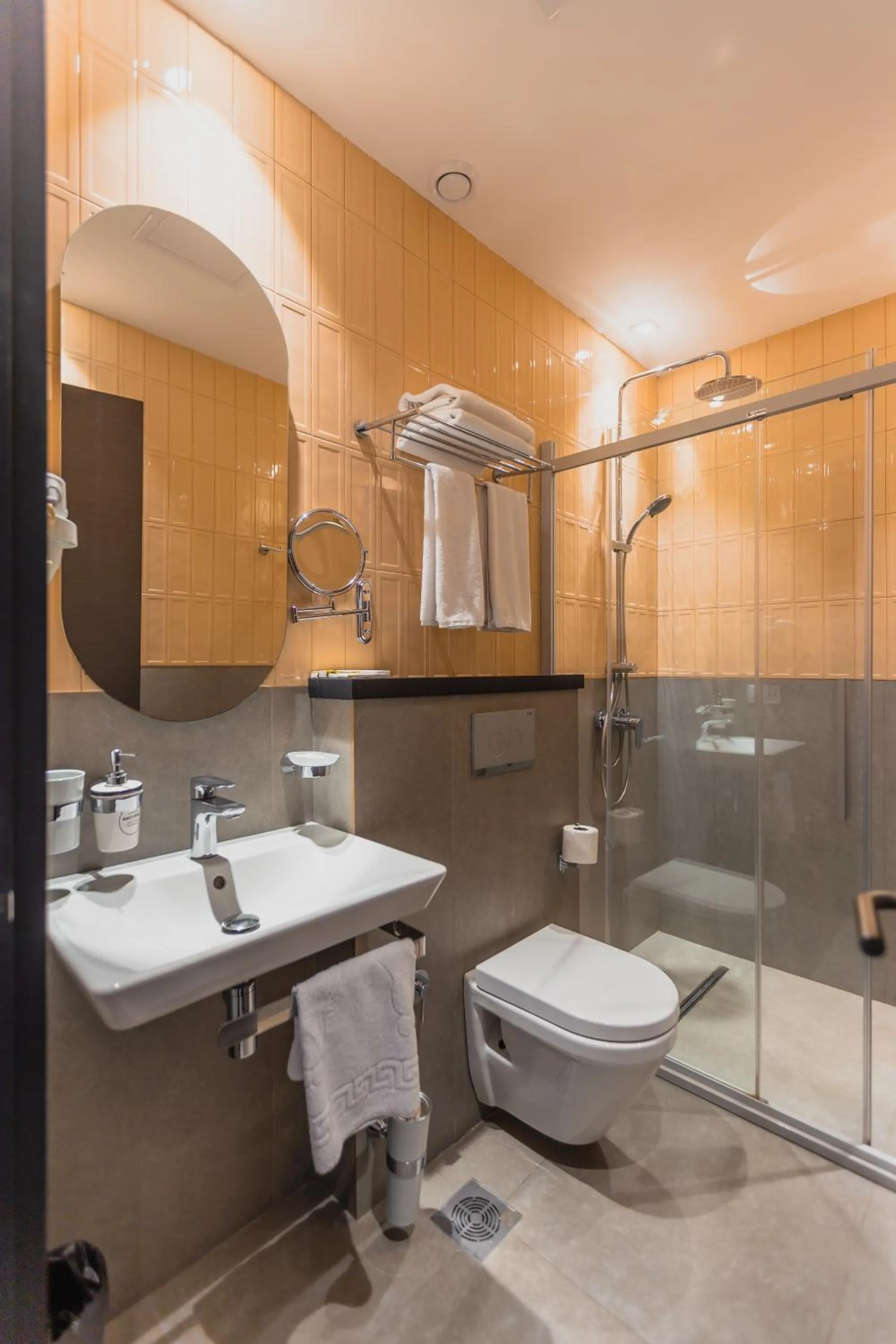 Bathroom in Ivy Garden Hotel Baku