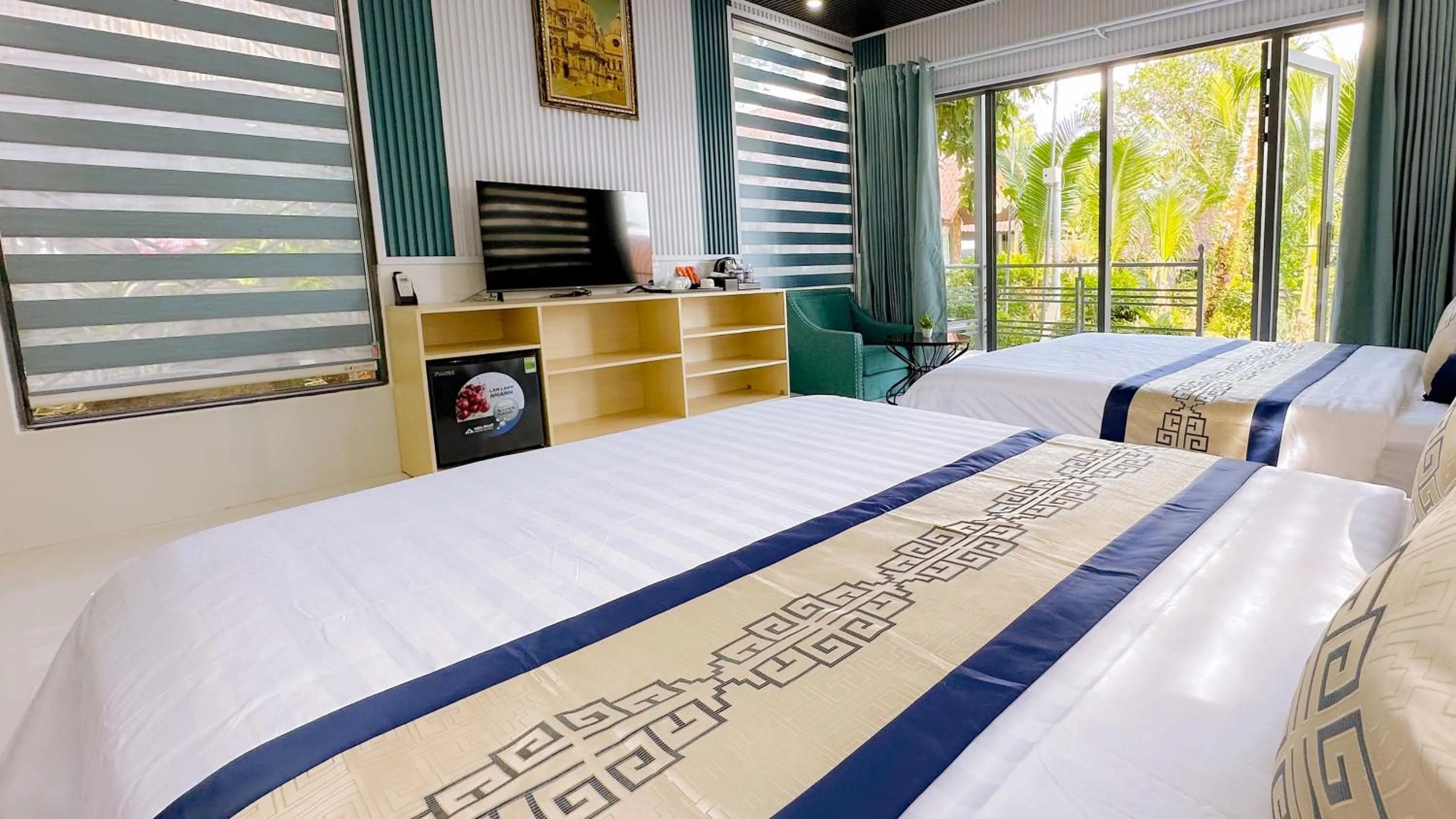 Bed in Mai Phuong Resort Phu Quoc