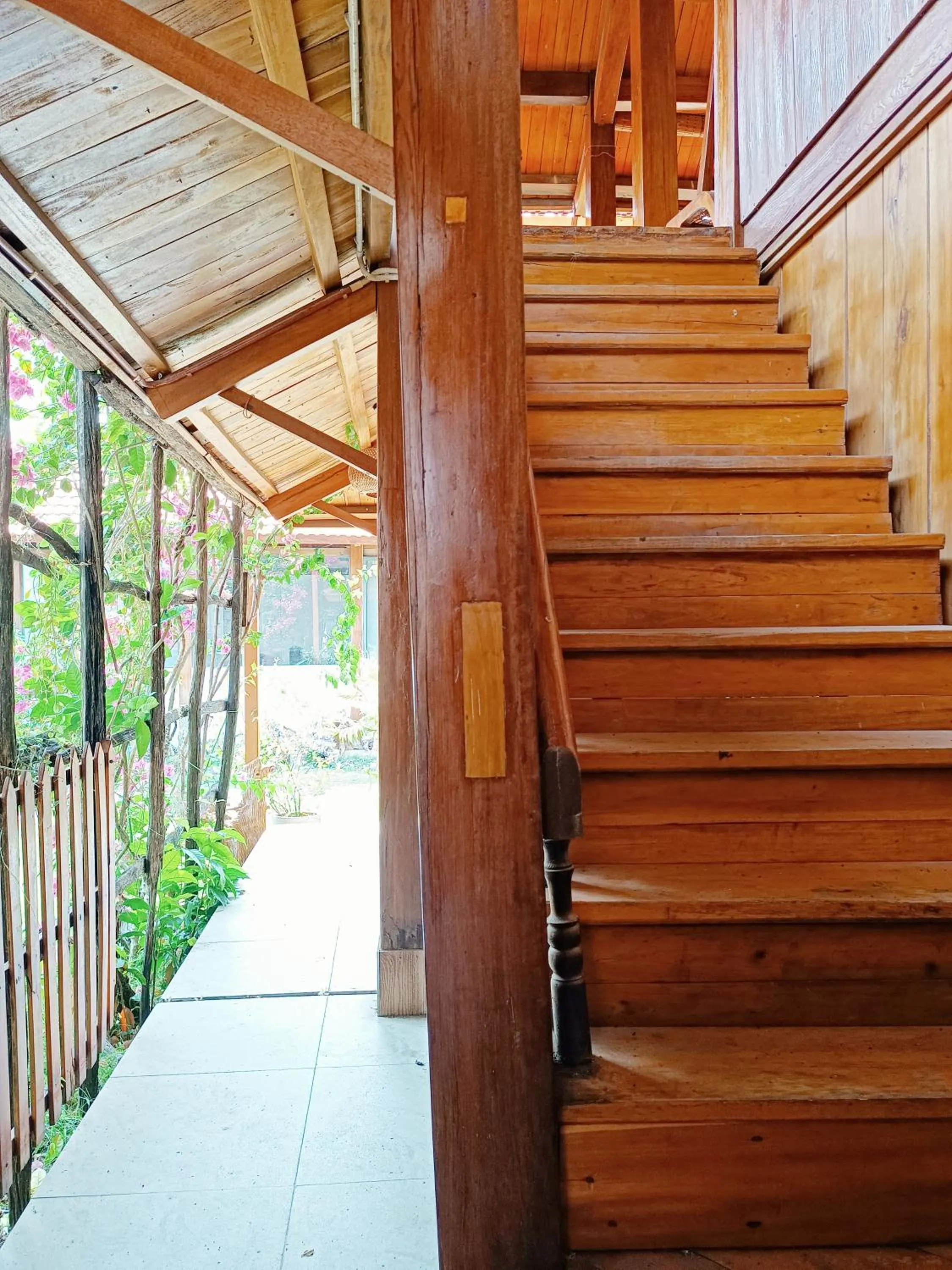 Suncosy Central Hotel