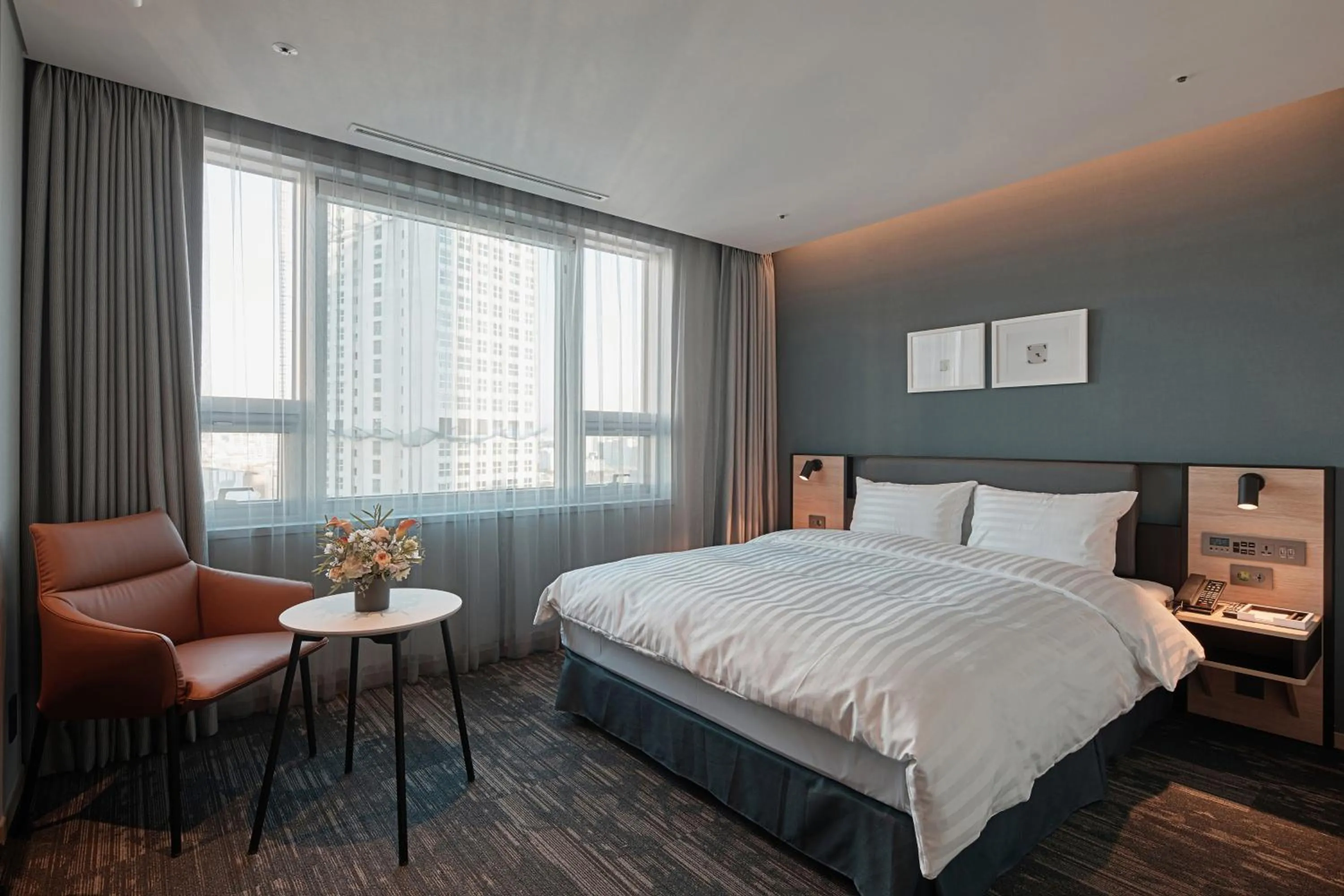 Photo of the whole room, Bed in Sono Calm Goyang