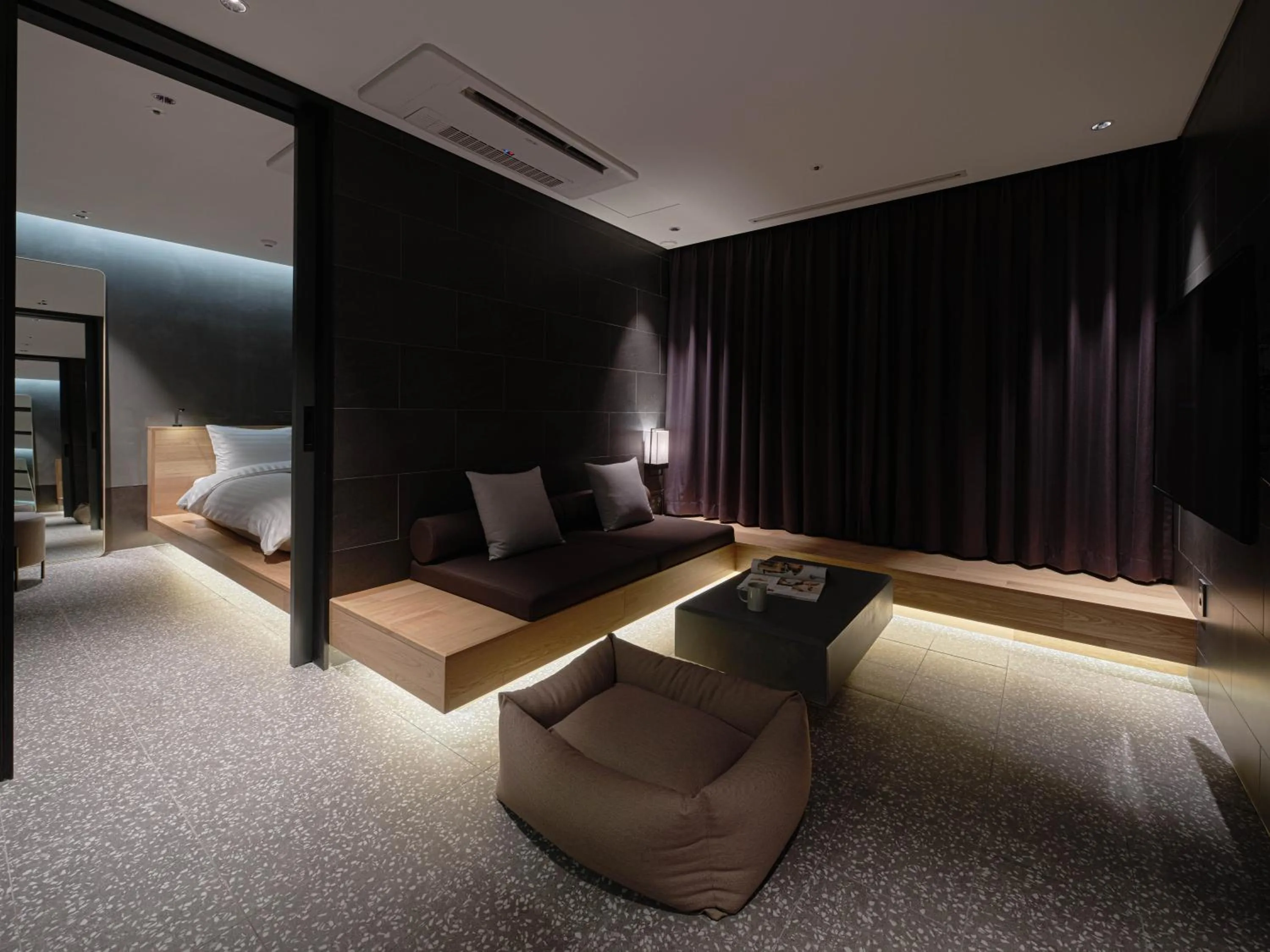 Decorative detail, Bed in Sono Calm Goyang