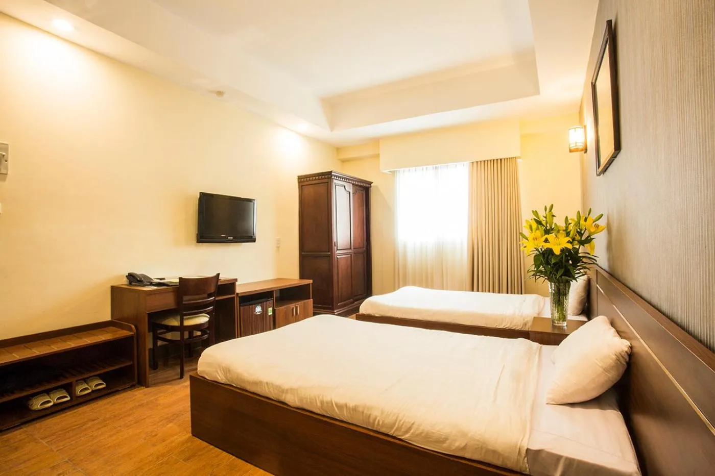 Bed in My Lan Hanoi Hotel