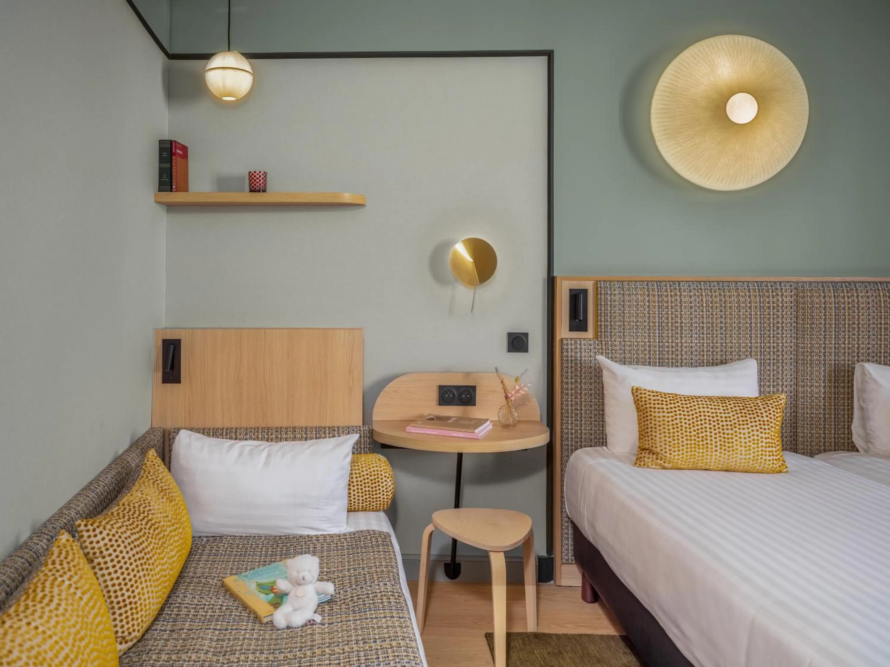 Bed in Hotel Louison