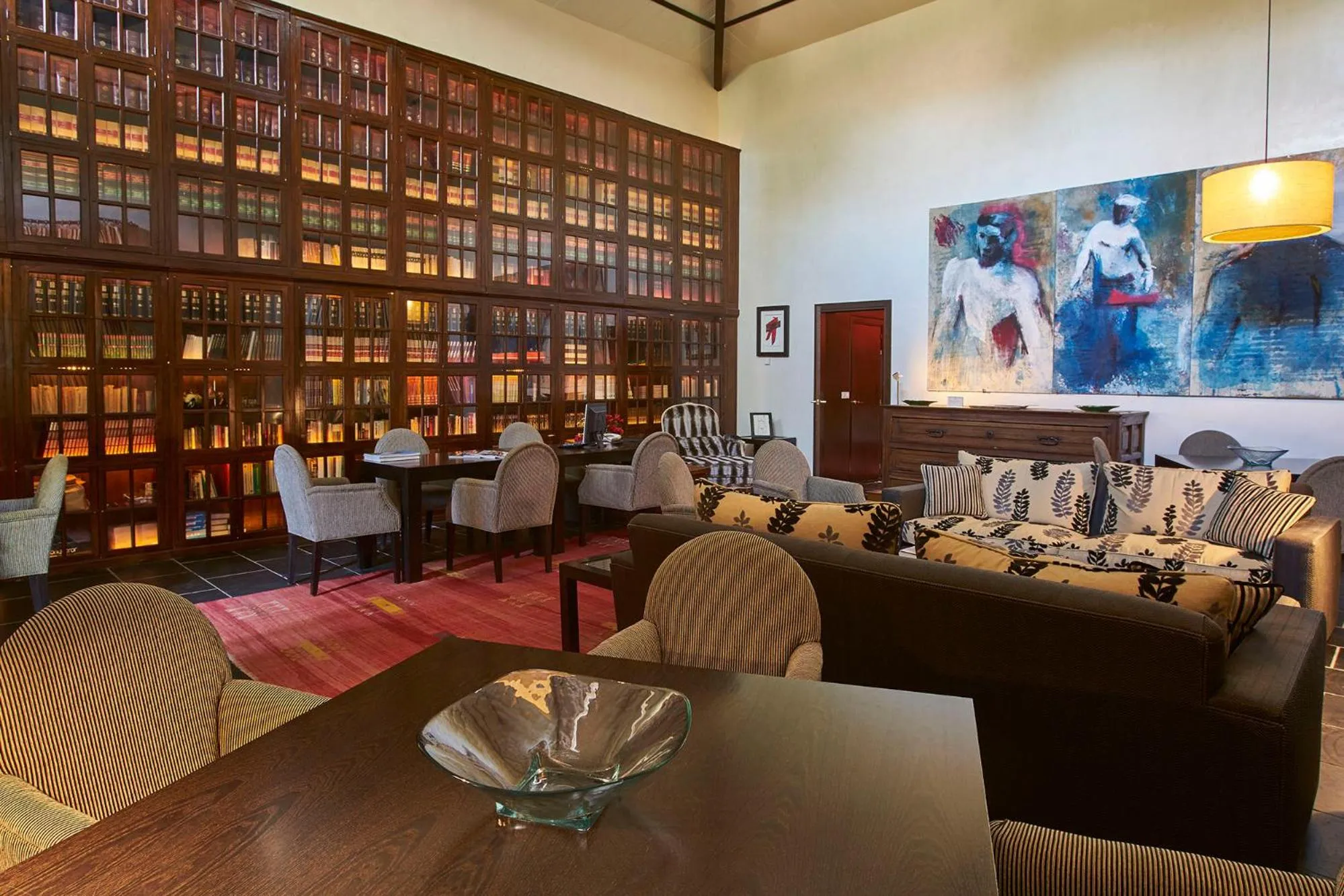 Library in Finca El Cortiñal