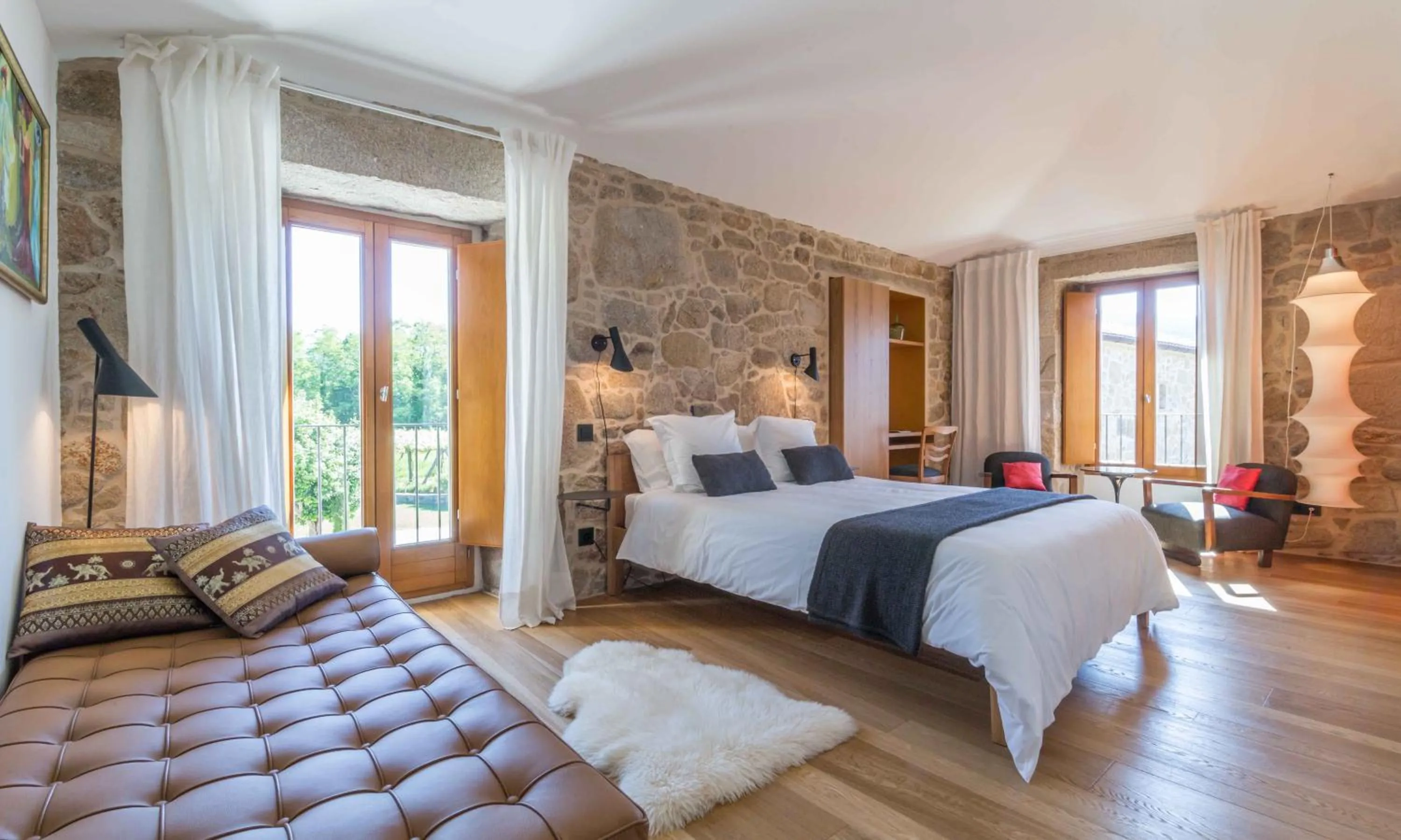 Day, Bed in Os Lambráns