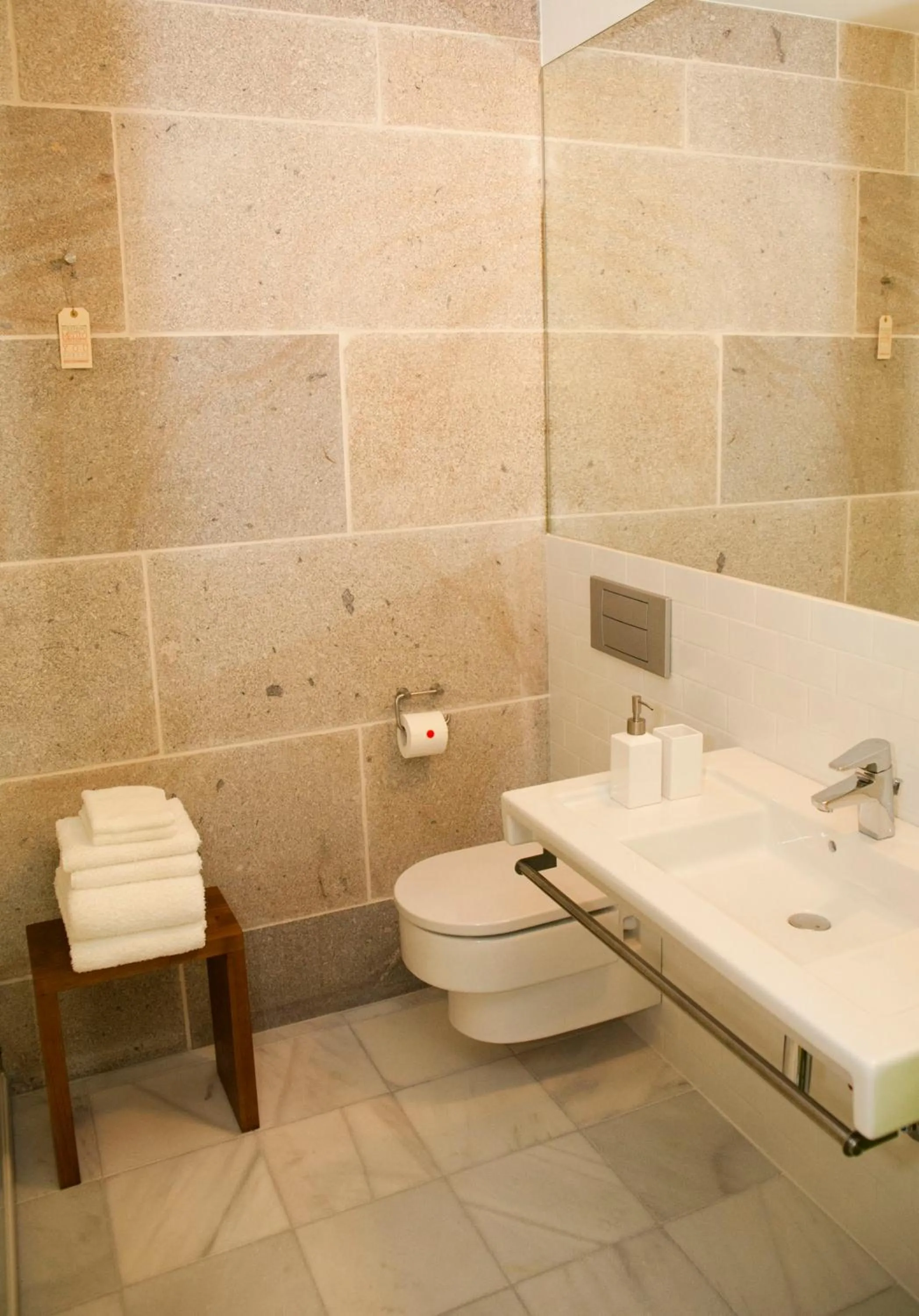 Bathroom in Os Lambráns