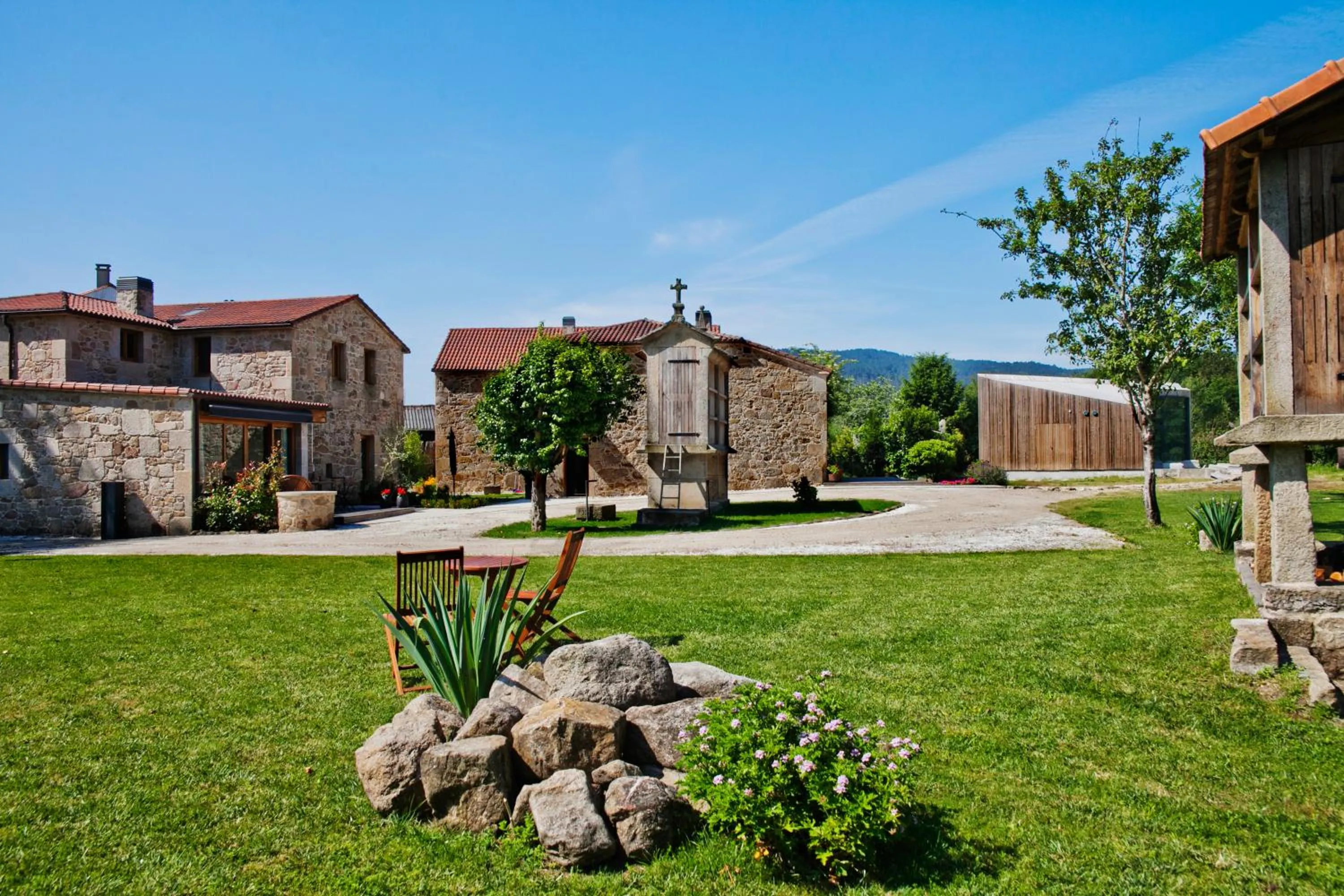 Property building in Os Lambráns