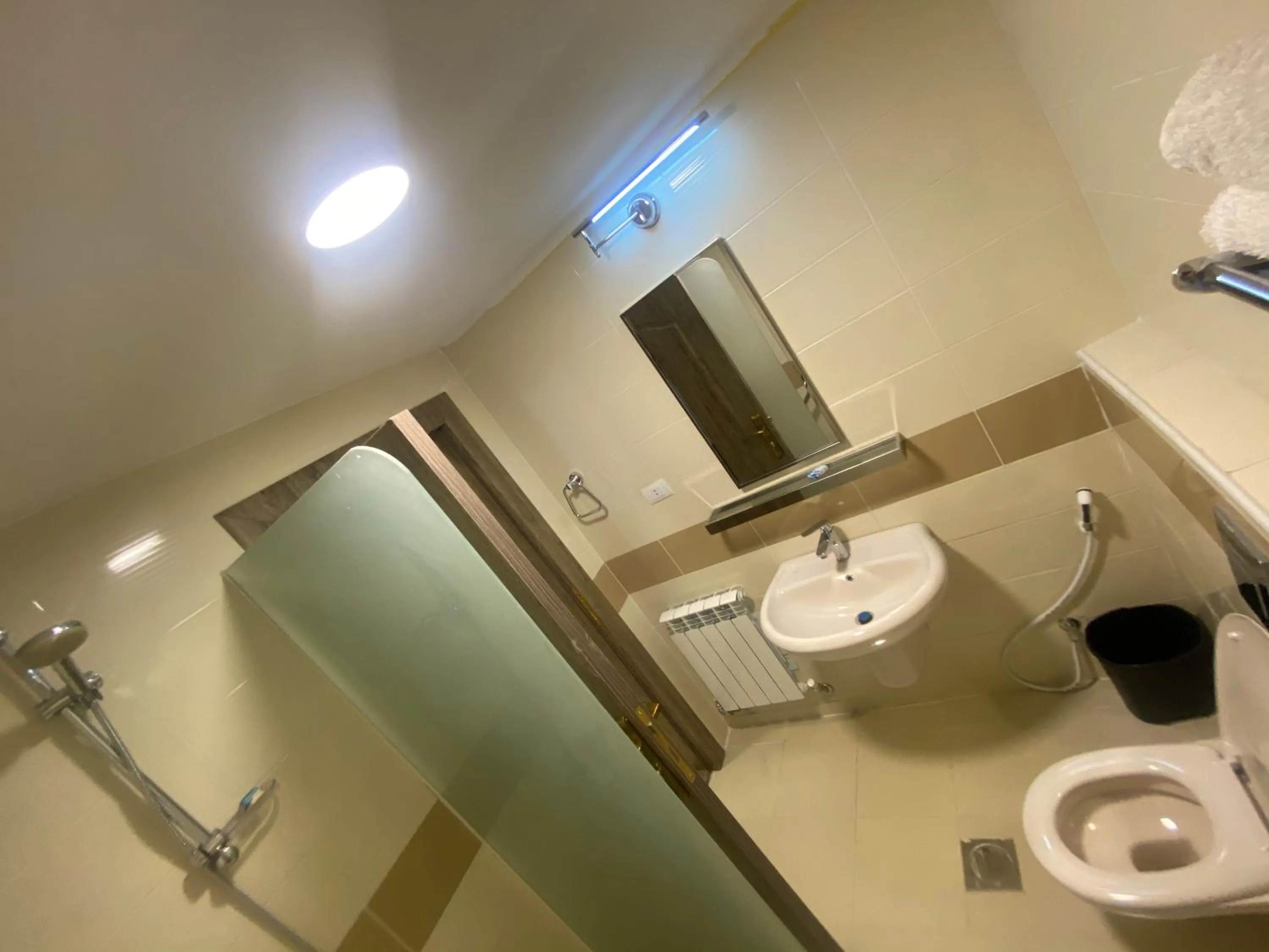 Bathroom in Al-Mujeb