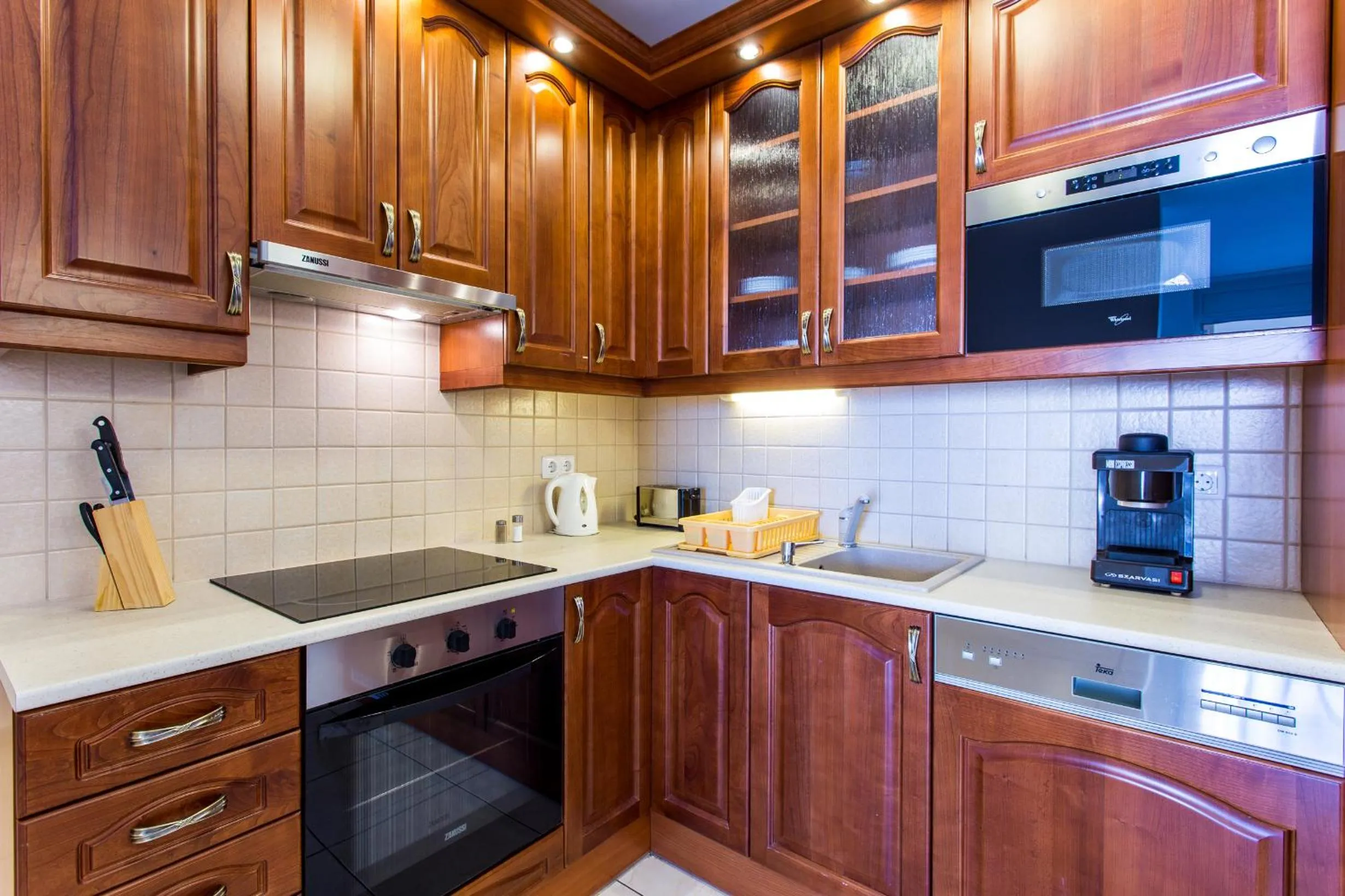 Kitchen or kitchenette in Luxury Apartment Hotel Siófok
