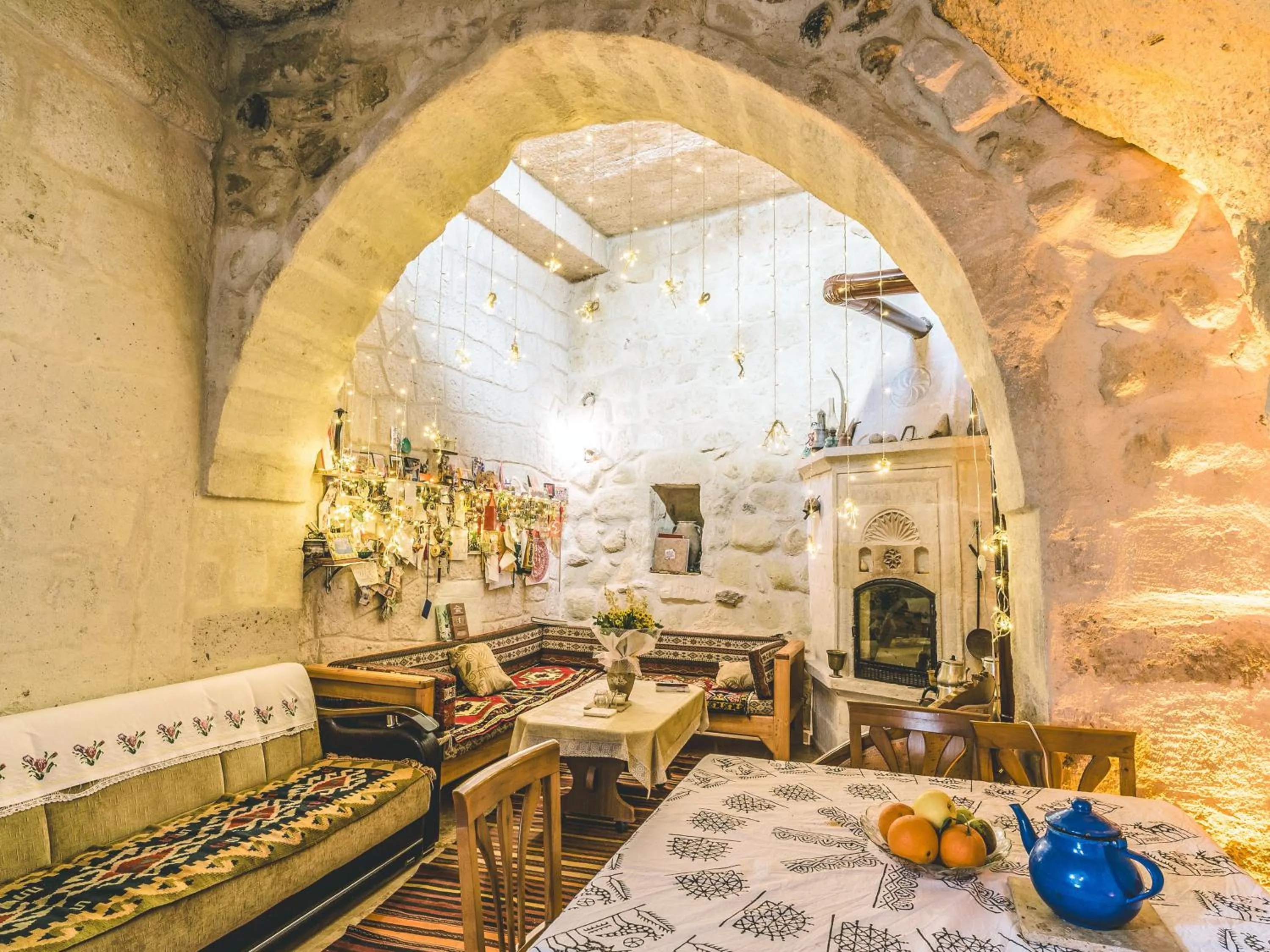 Living room in Atilla's Cave Hotel