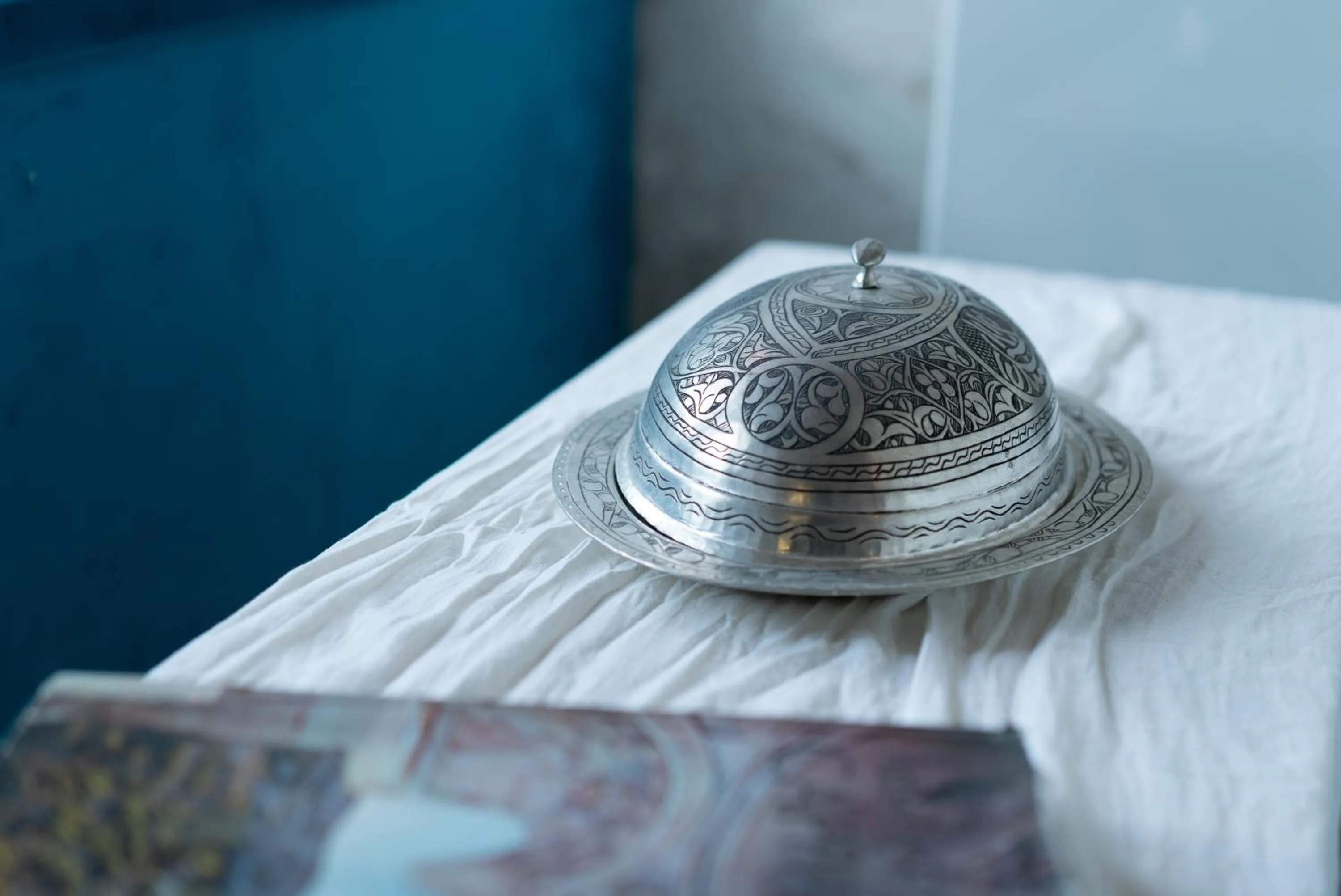 Decorative detail, Bed in Atilla's Cave Hotel