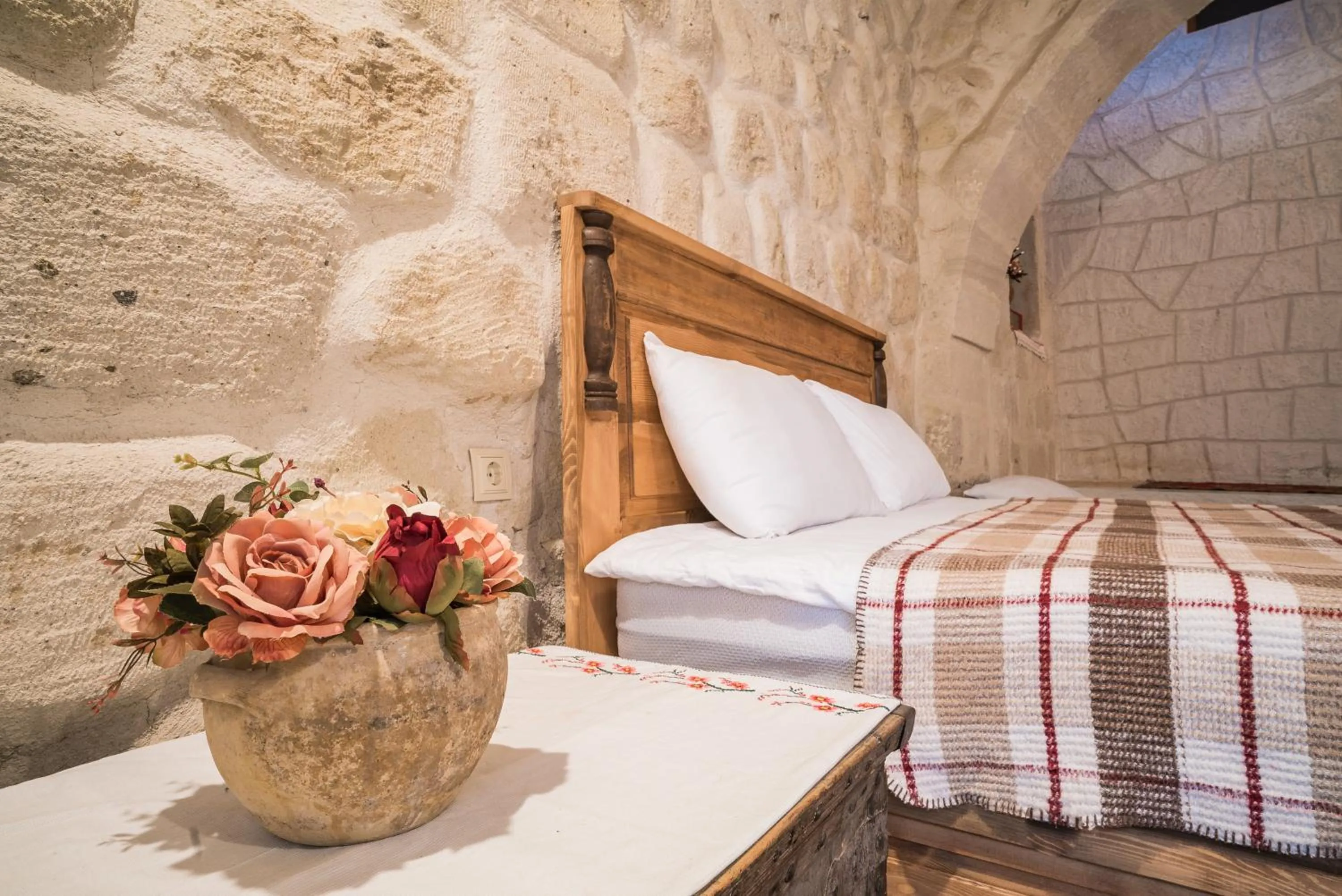 bunk bed, Bed in Atilla's Cave Hotel