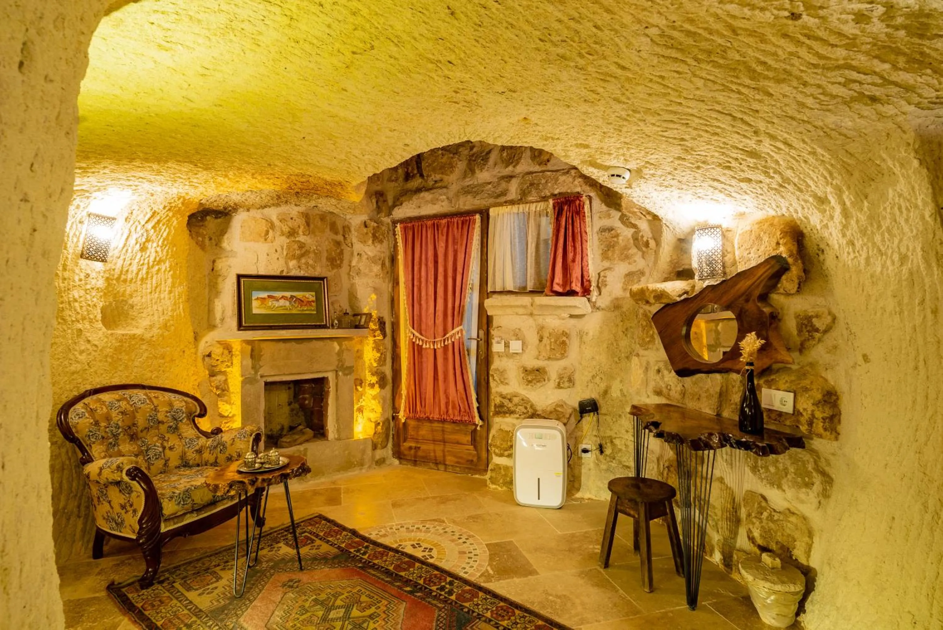 Living room in Atilla's Cave Hotel